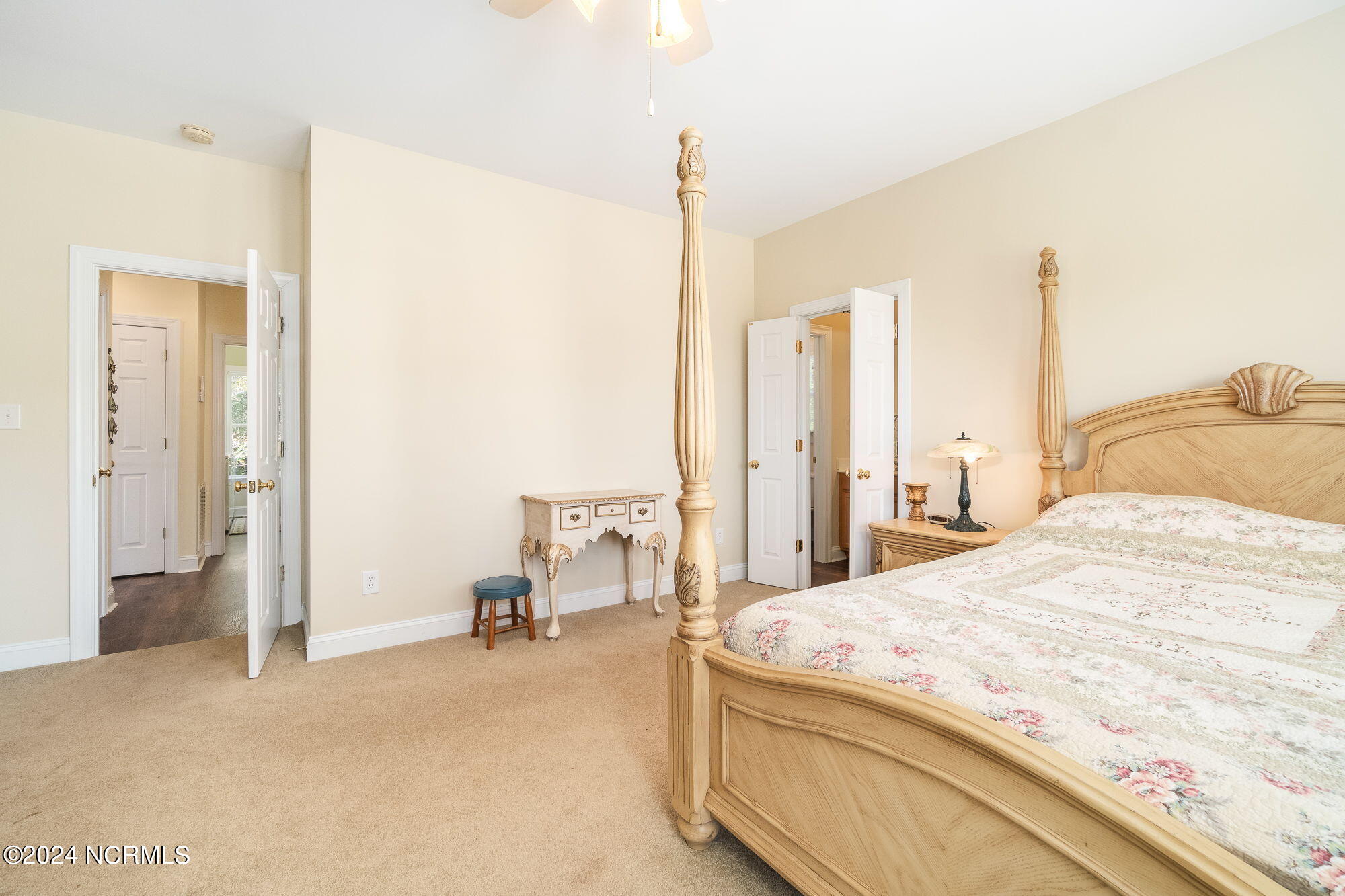 105 Dora Court Property Photo 26