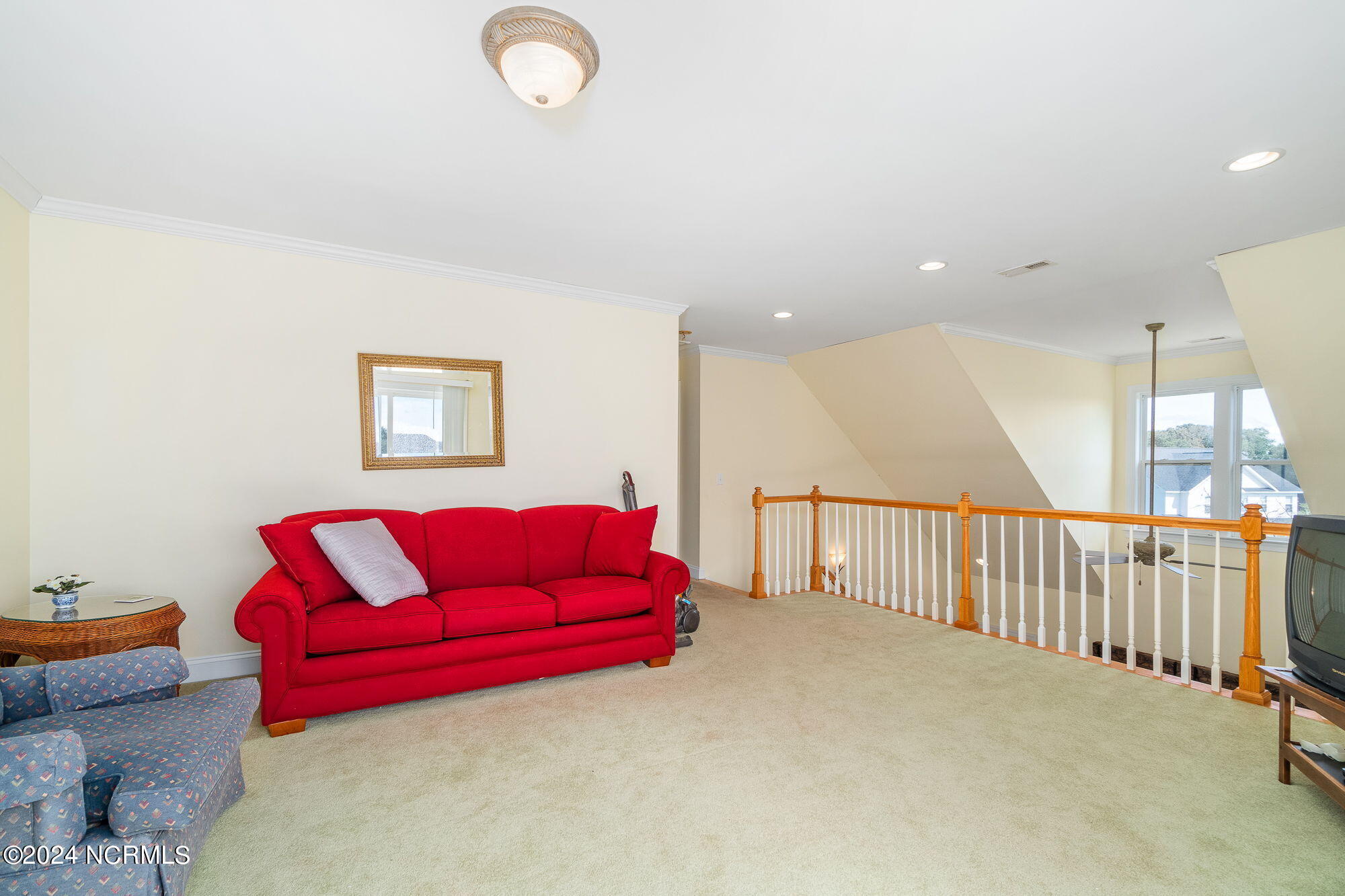 105 Dora Court Property Photo 33