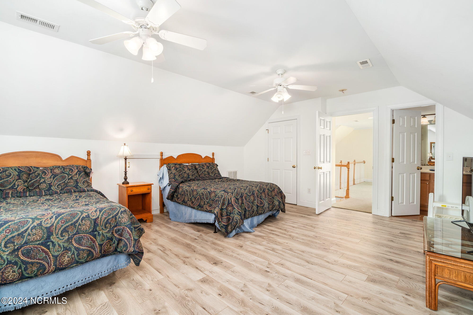 105 Dora Court Property Photo 36