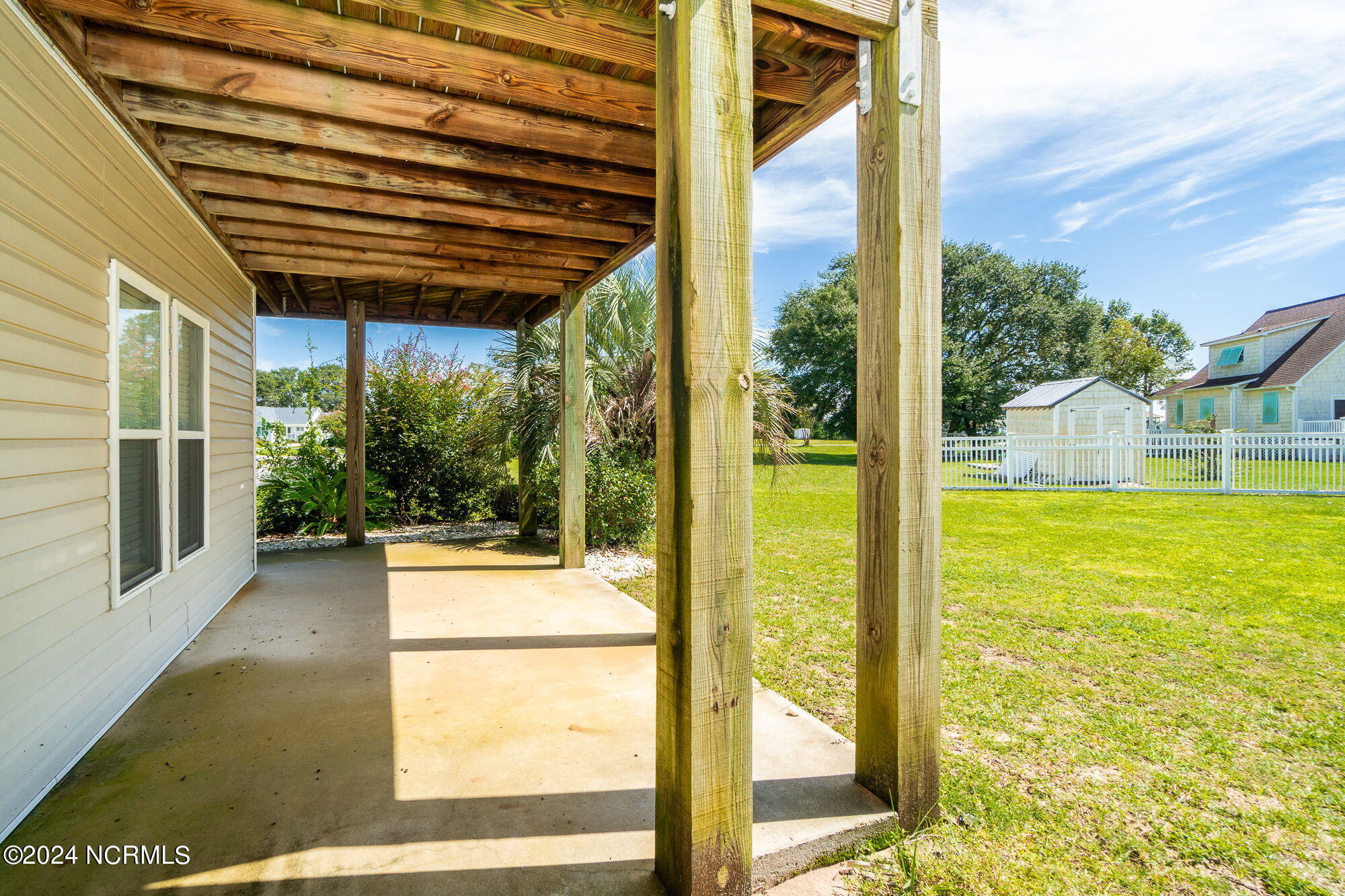 105 Dora Court Property Photo 46