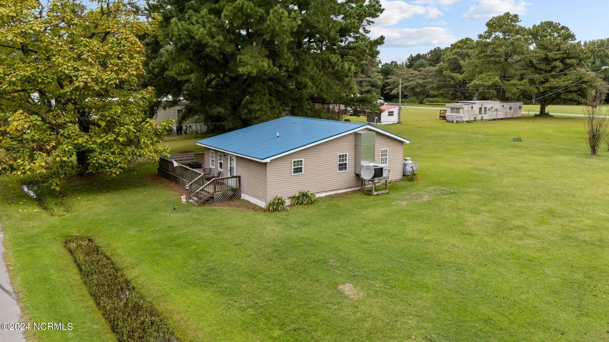 121 Scuppernong Road Property Photo 22