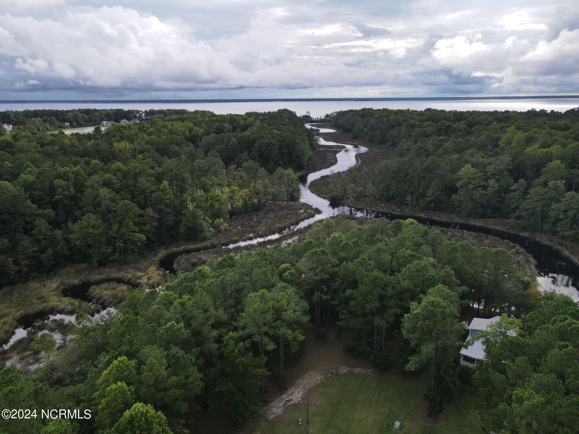 1049 Mill Creek Road Property Photo 4