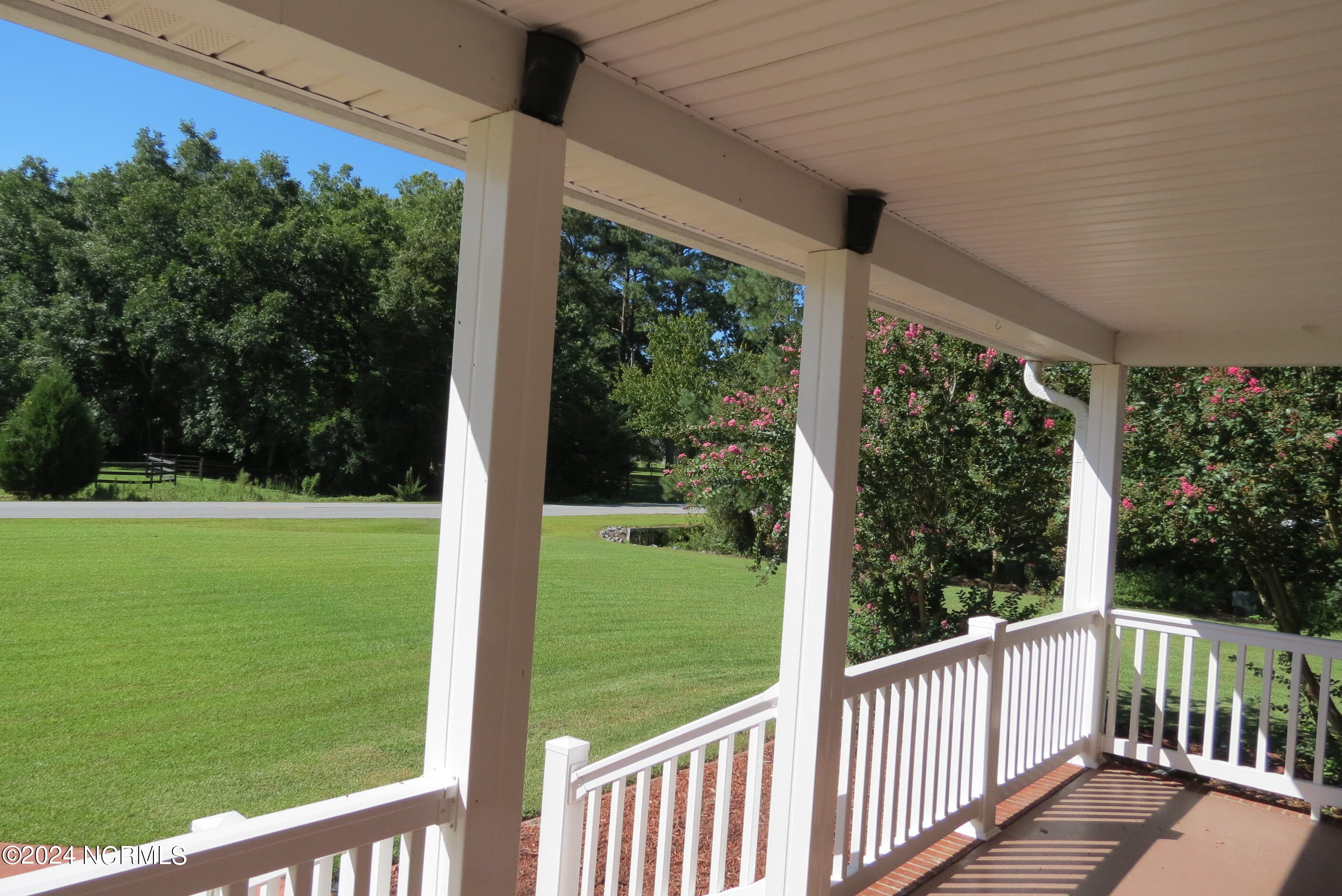 5926 Kershaw Road Property Photo 15