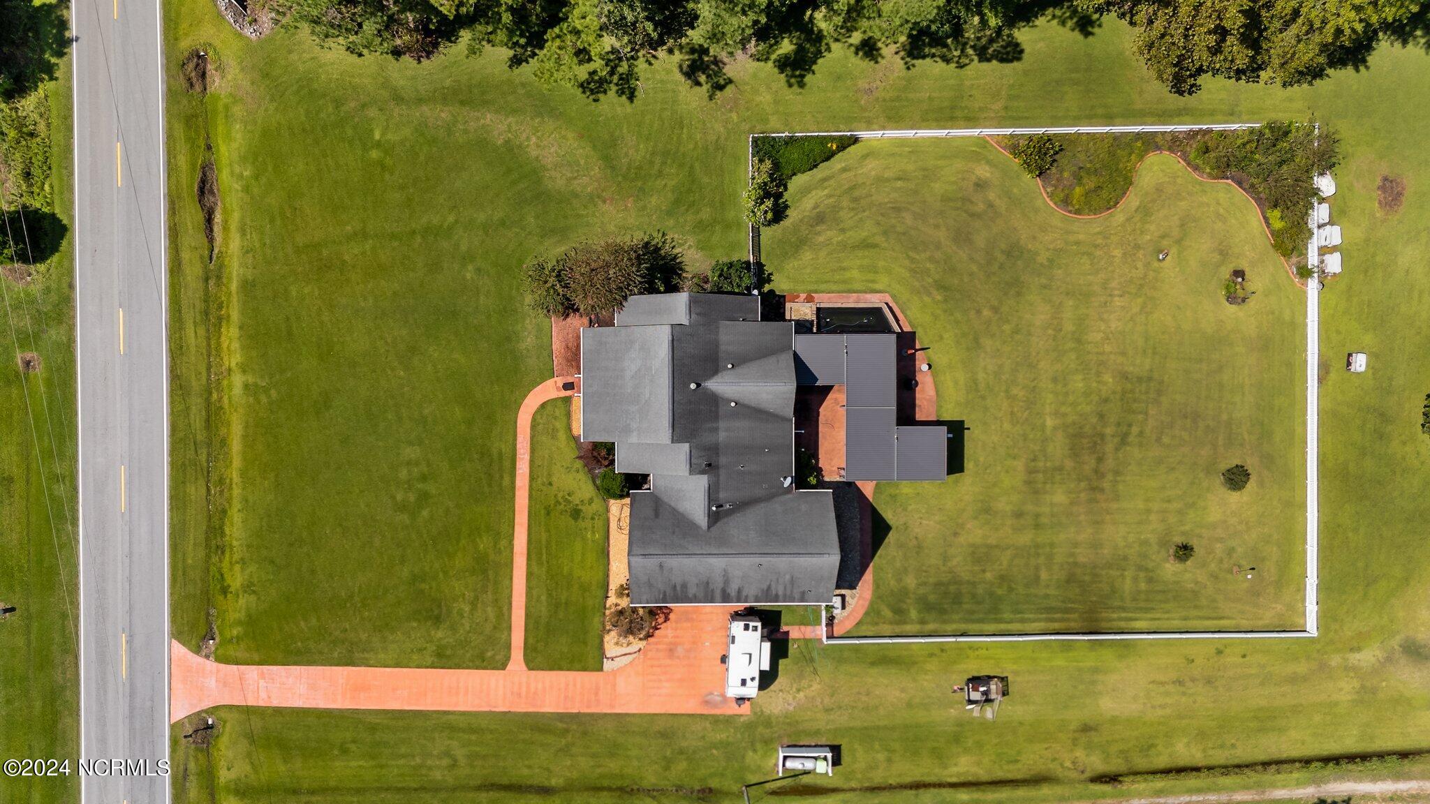 5926 Kershaw Road Property Photo 30