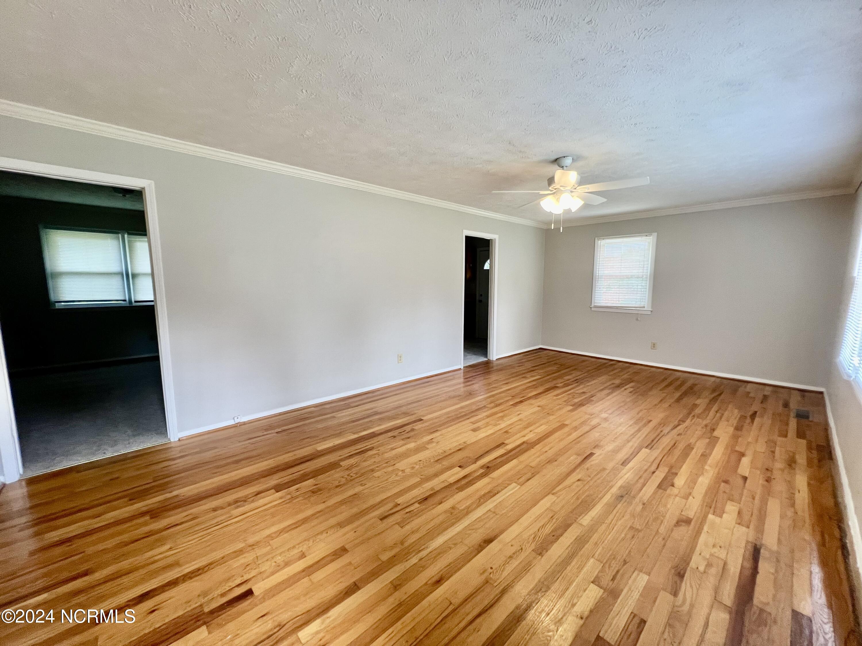 201 Shaw Road Property Photo 2