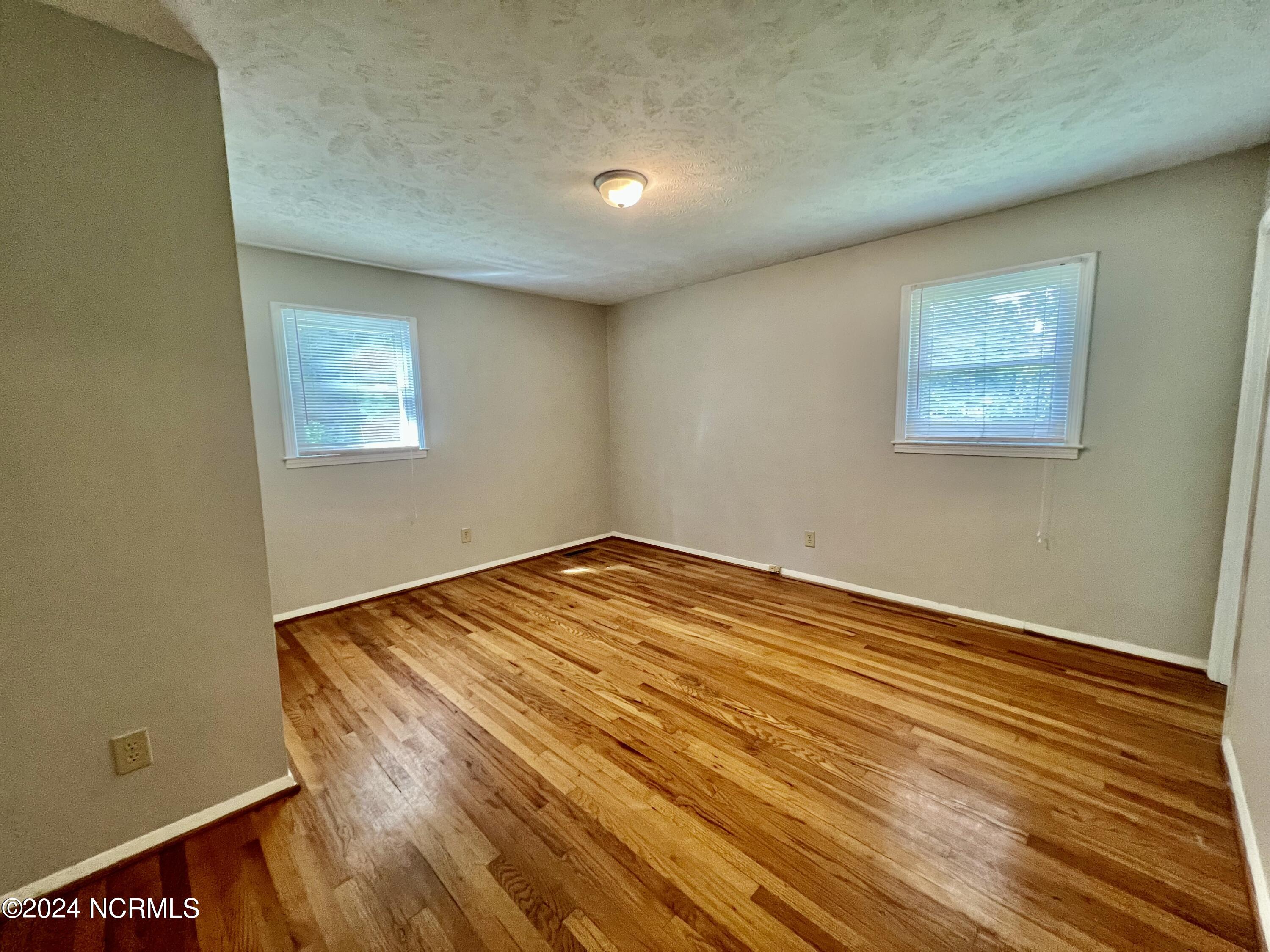 201 Shaw Road Property Photo 9