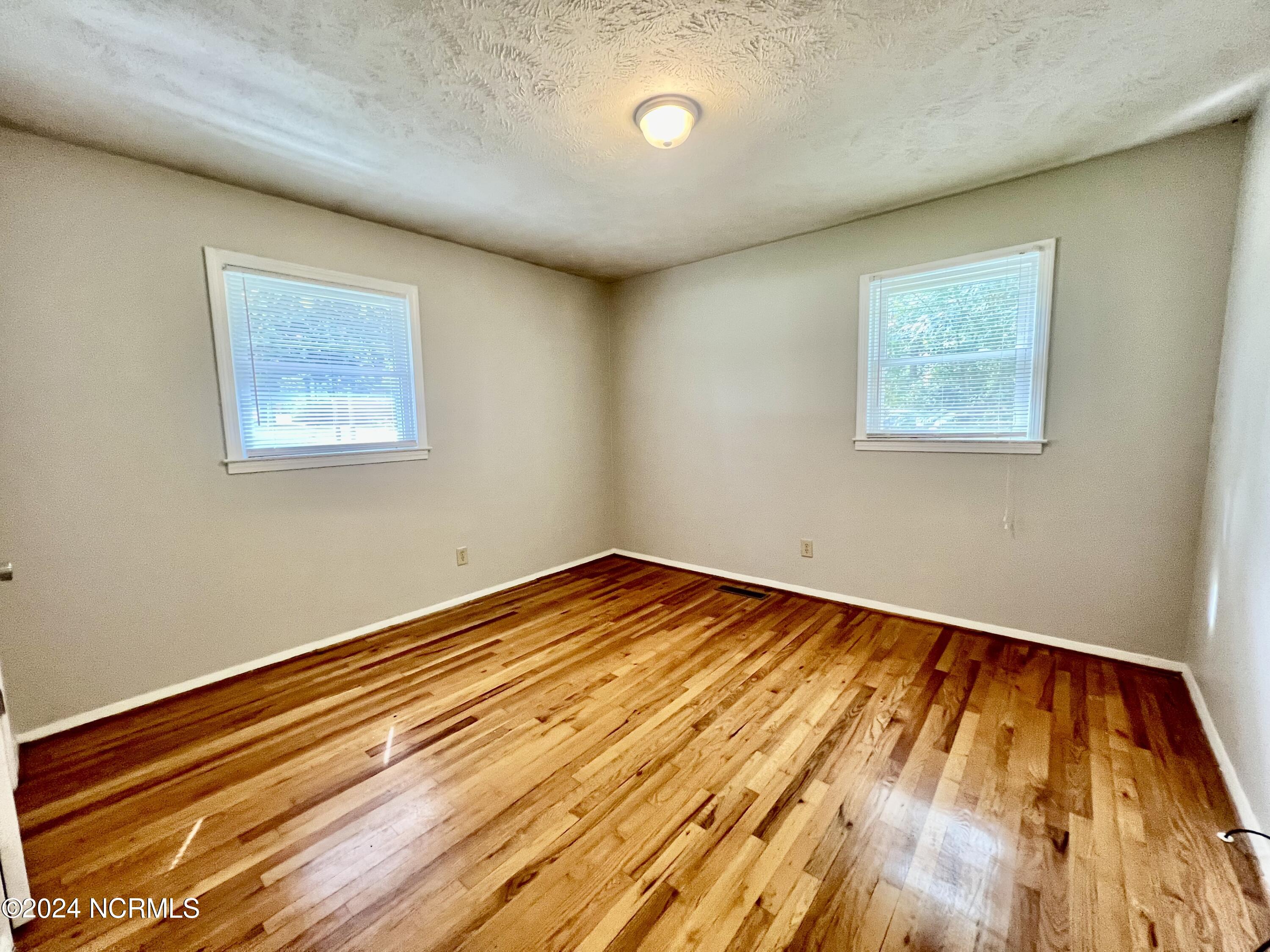 201 Shaw Road Property Photo 11