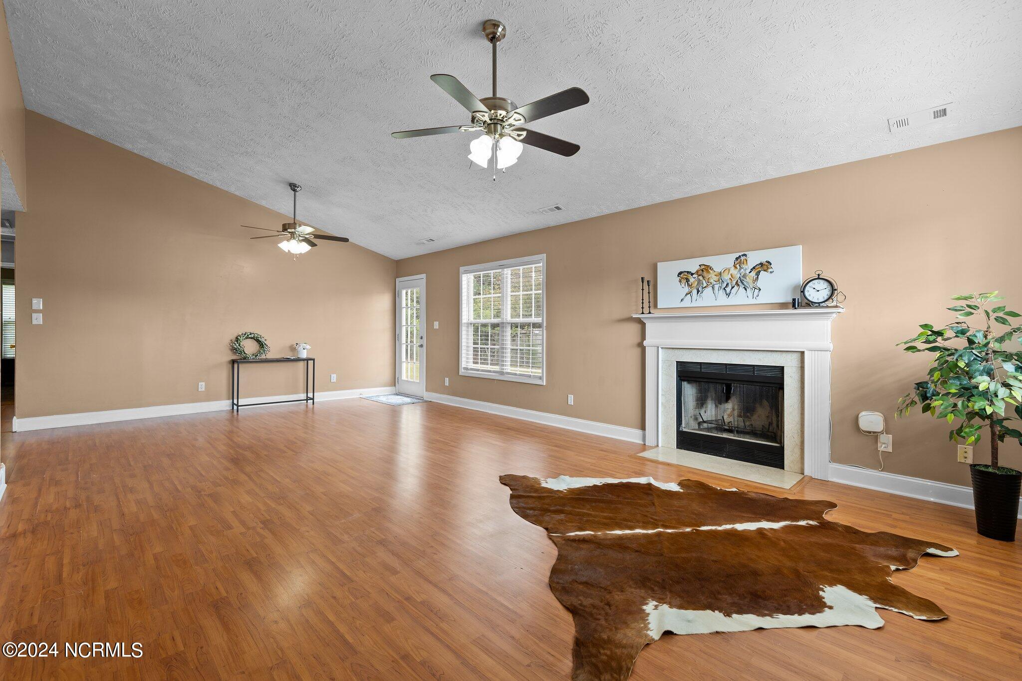 112 Cypress Drive Property Photo 6