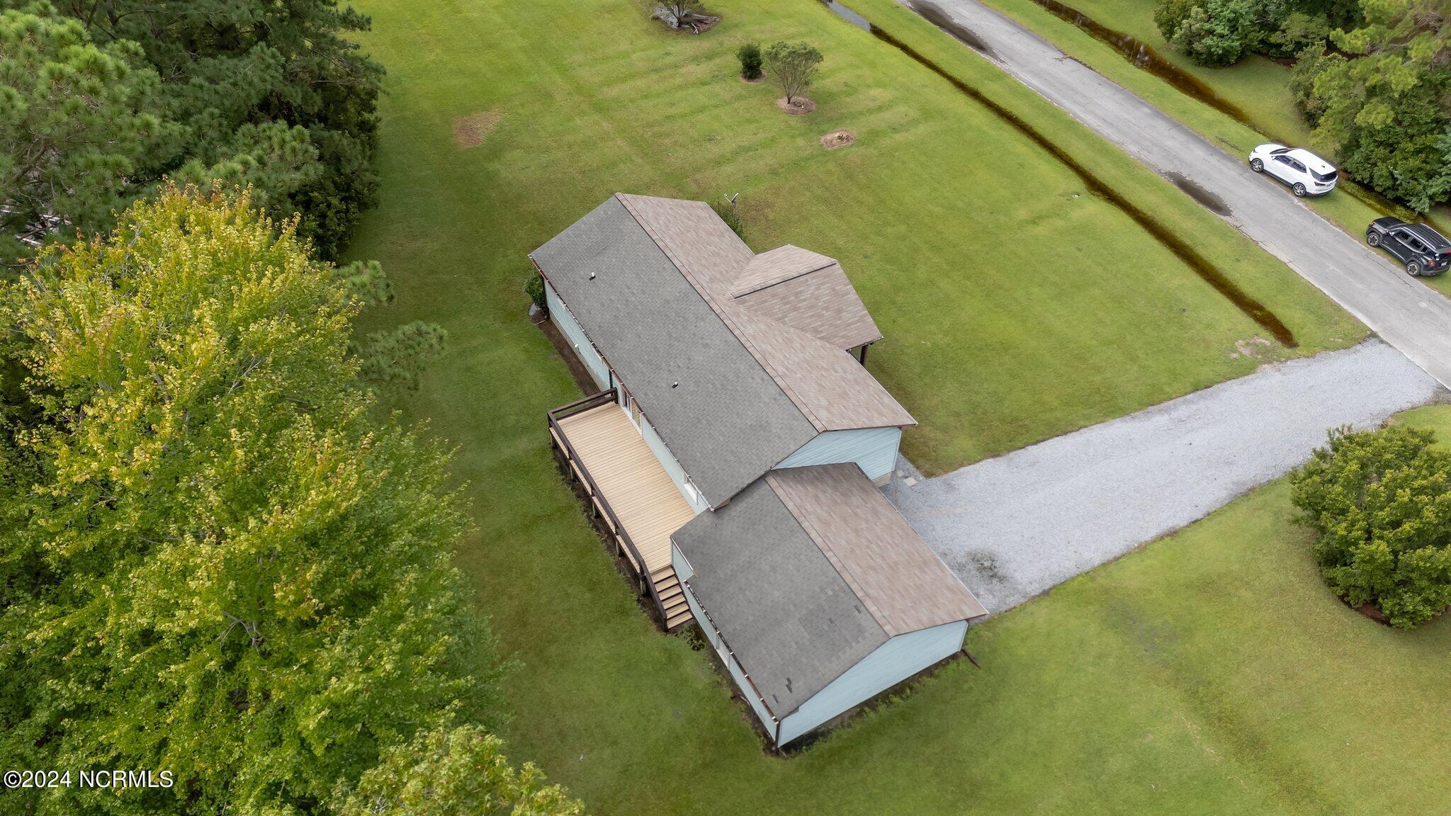 151 Bayview Drive Property Photo 14