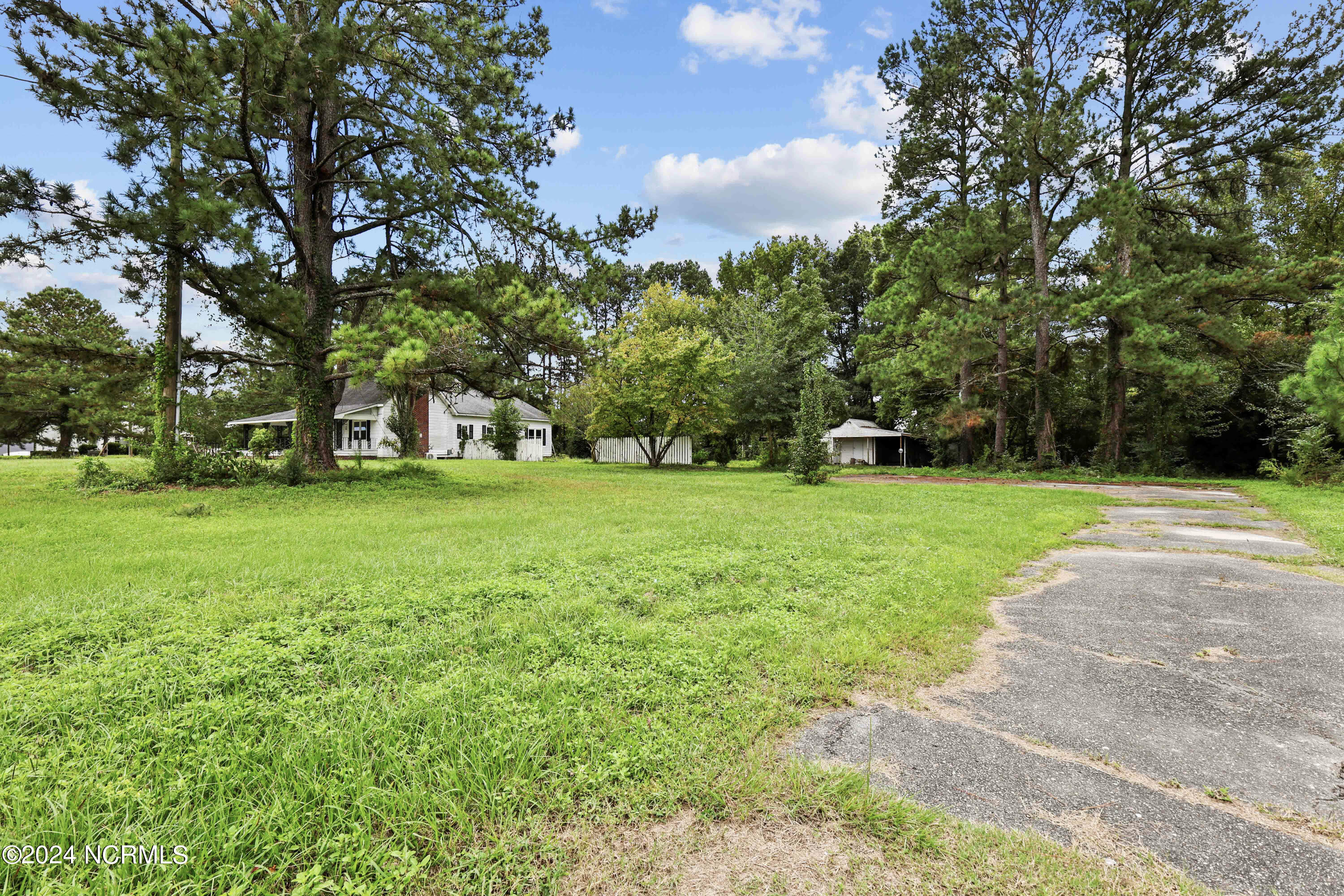 2745 S Nc 41 50 Highway Property Photo 43
