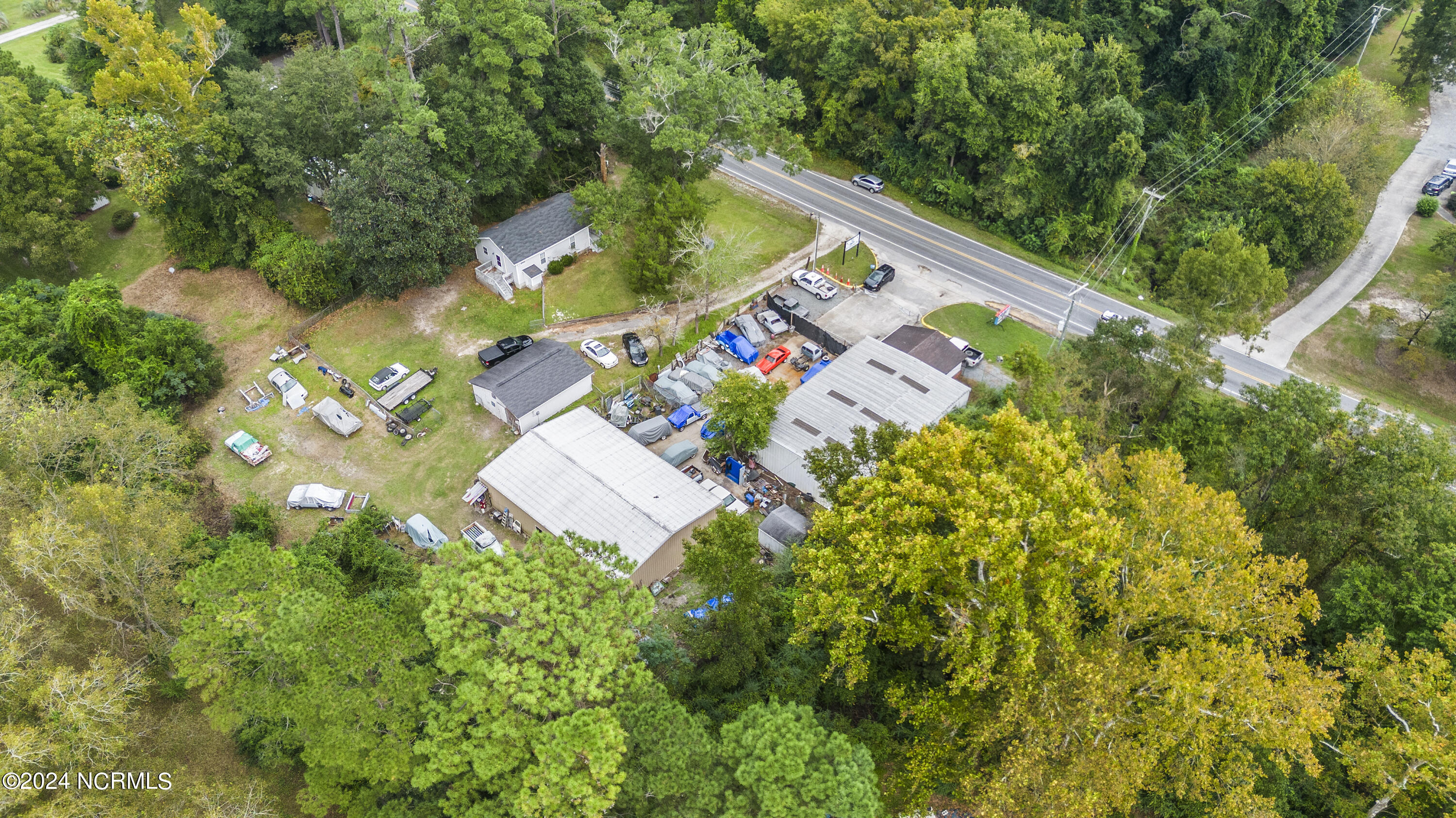 5203 Castle Hayne Road Property Photo 8