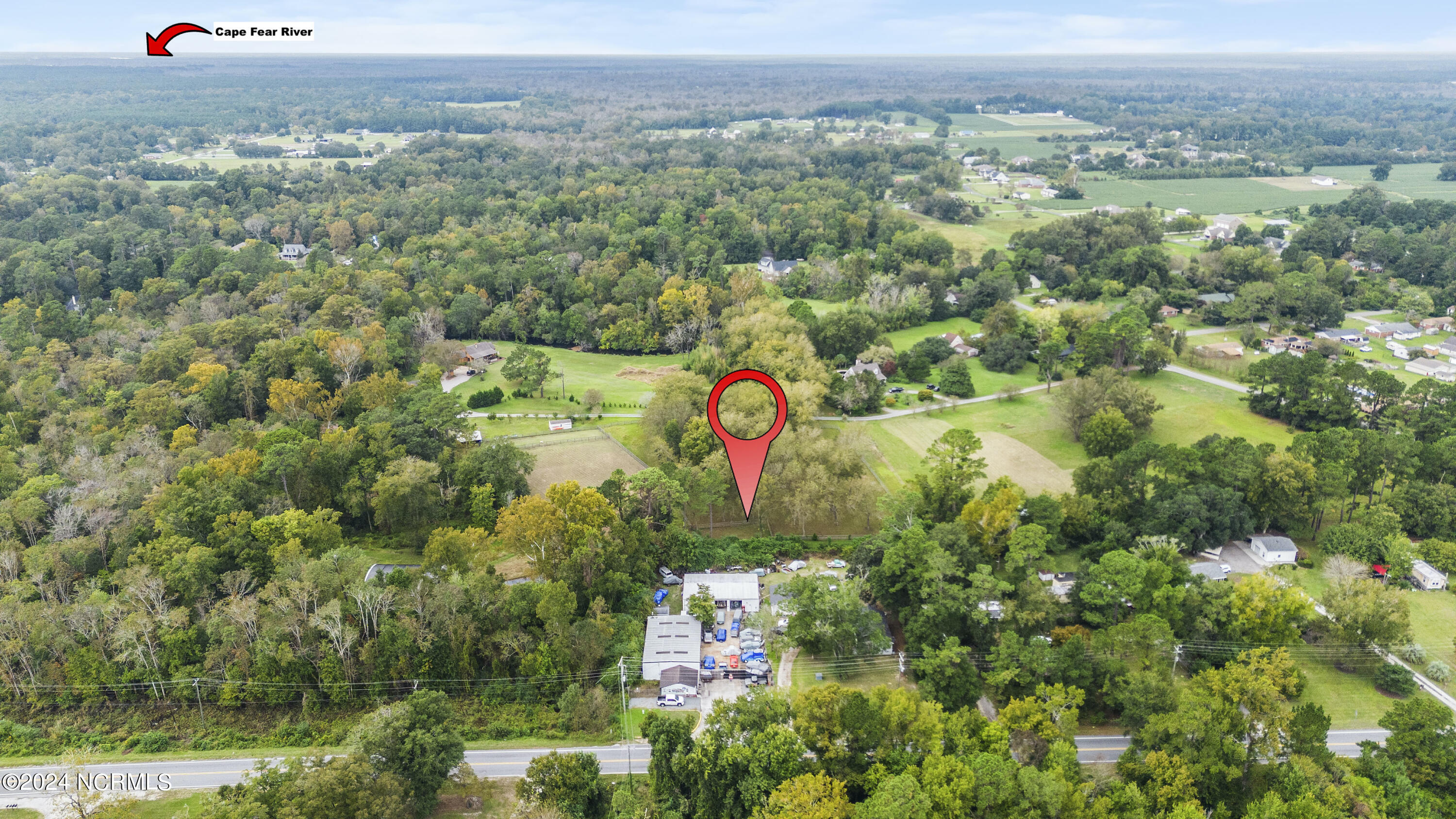 5203 Castle Hayne Road Property Photo 9