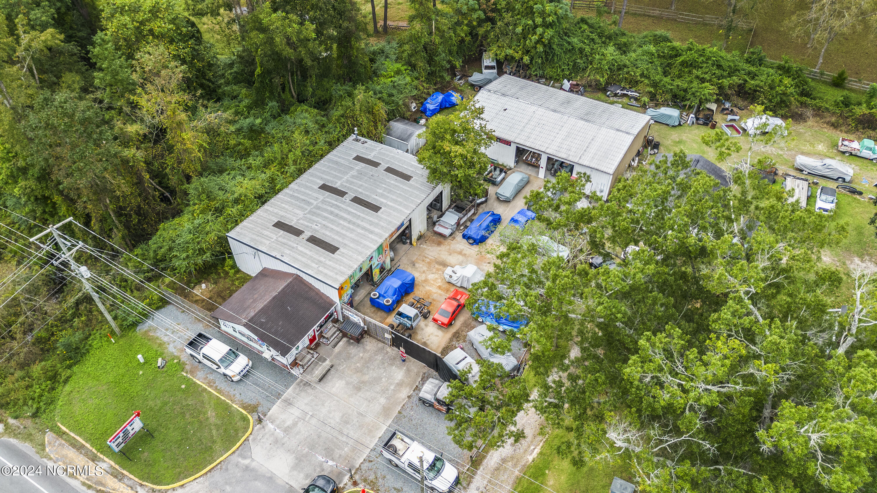 5203 Castle Hayne Road Property Photo 16