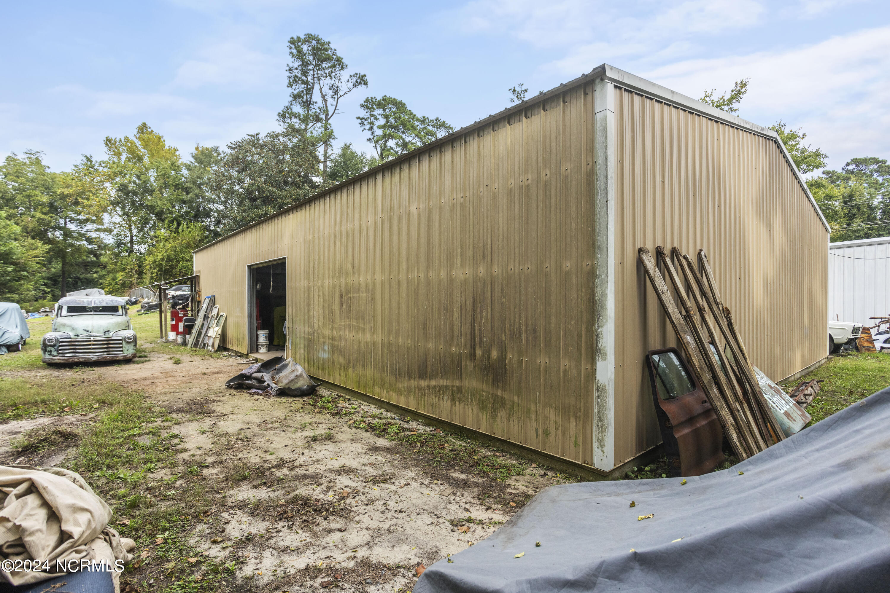 5203 Castle Hayne Road Property Photo 31