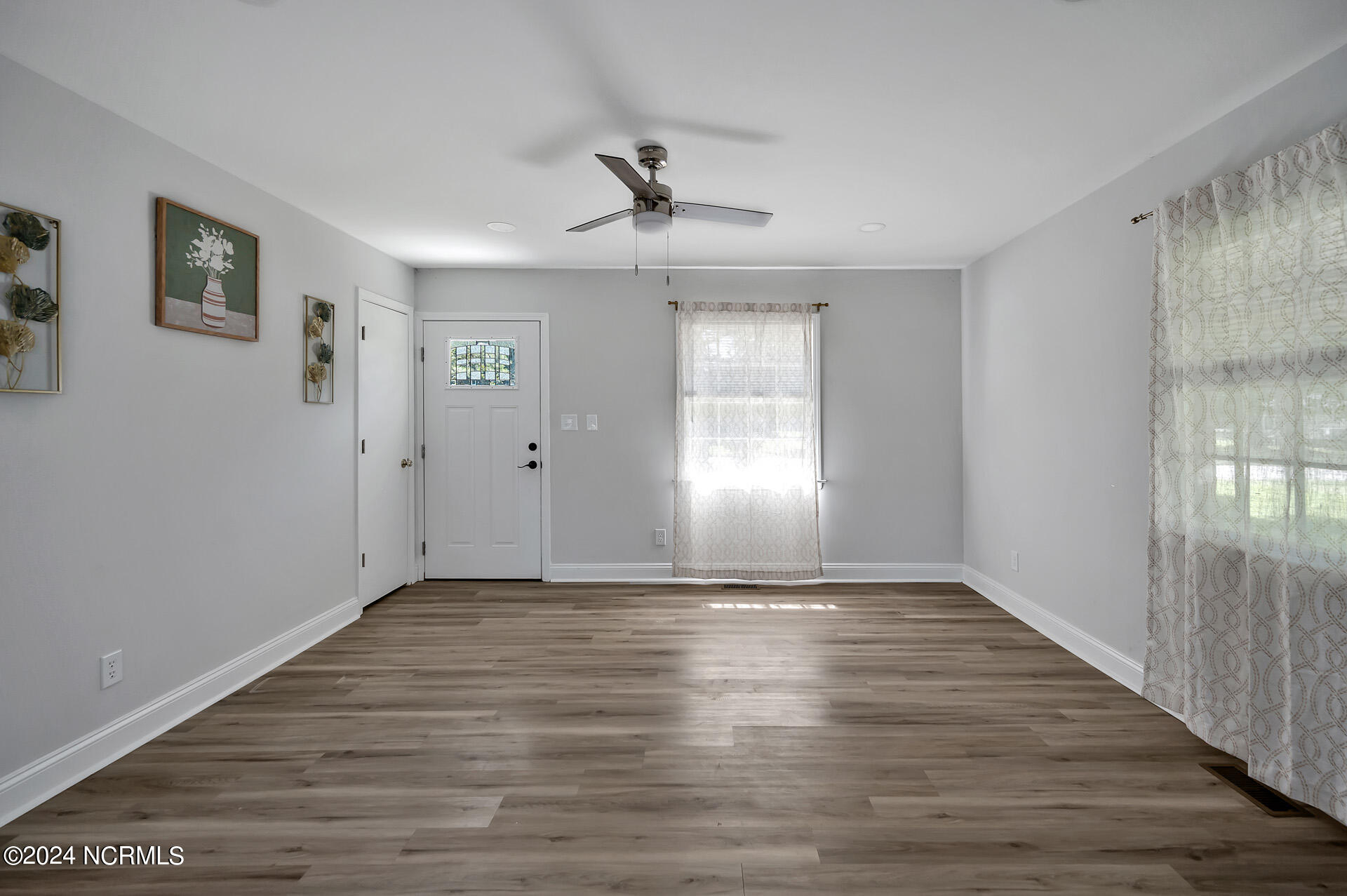1601 Little Falls Drive Property Photo 20