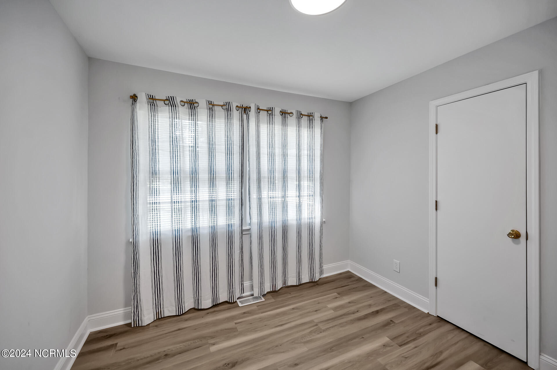 1601 Little Falls Drive Property Photo 26