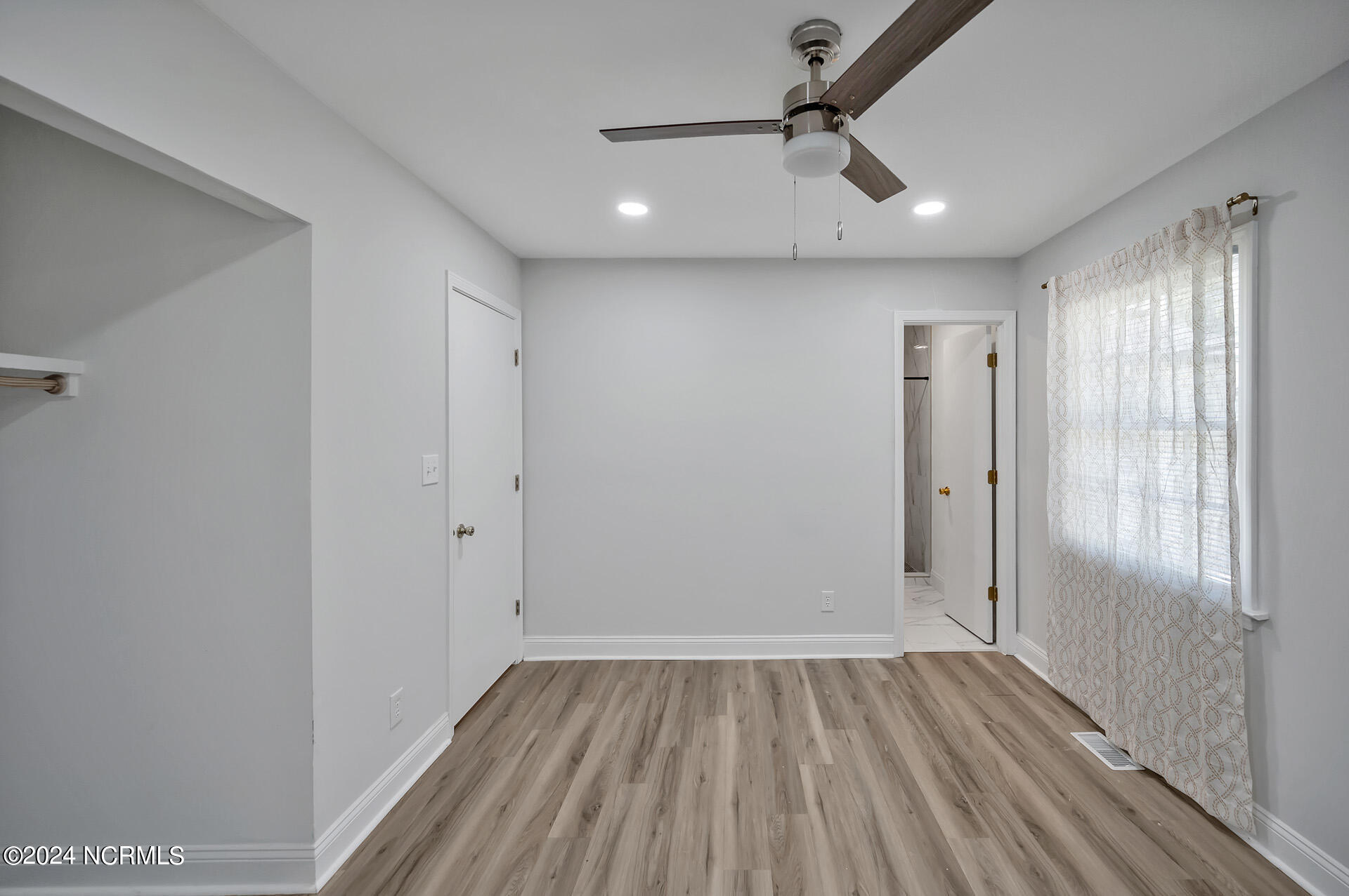 1601 Little Falls Drive Property Photo 27