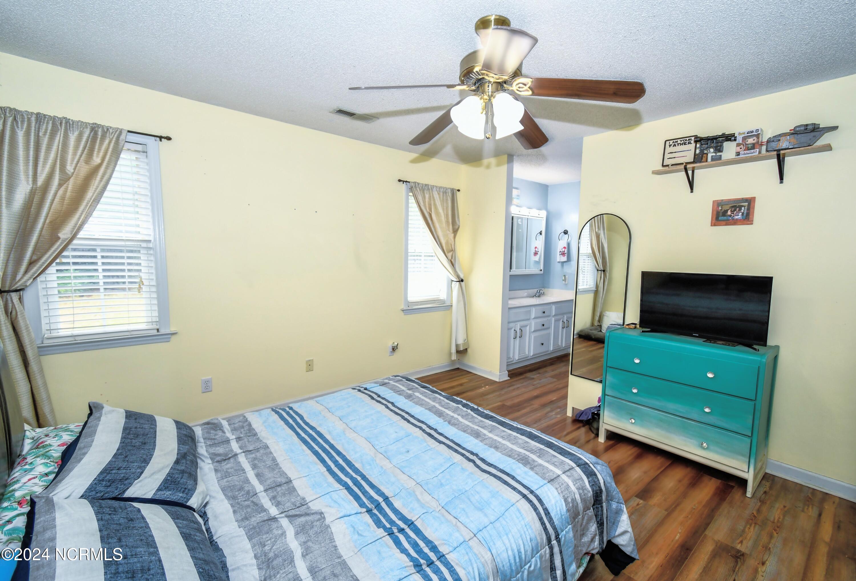 122 Sussex Lane Property Photo 21