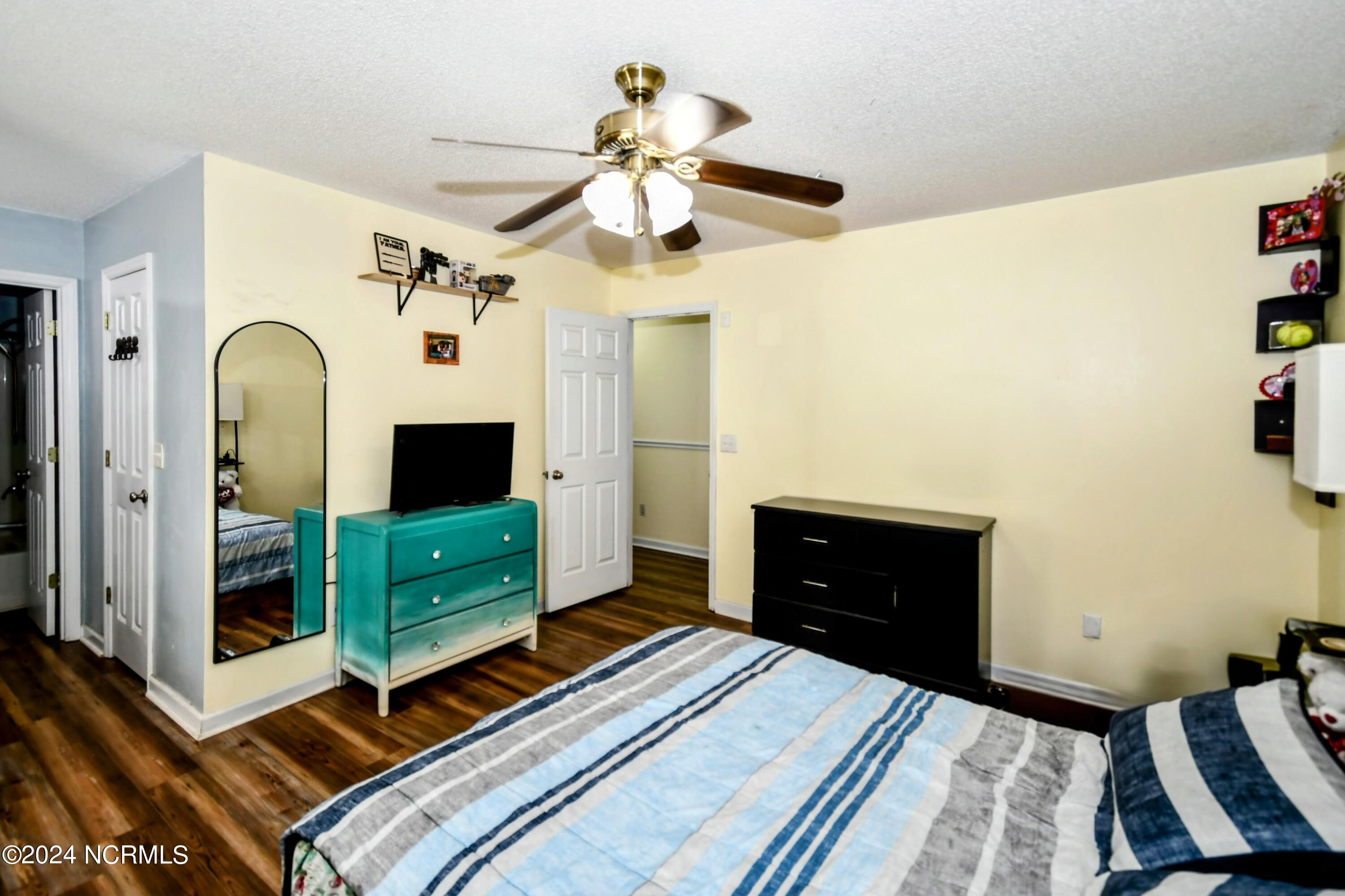 122 Sussex Lane Property Photo 22
