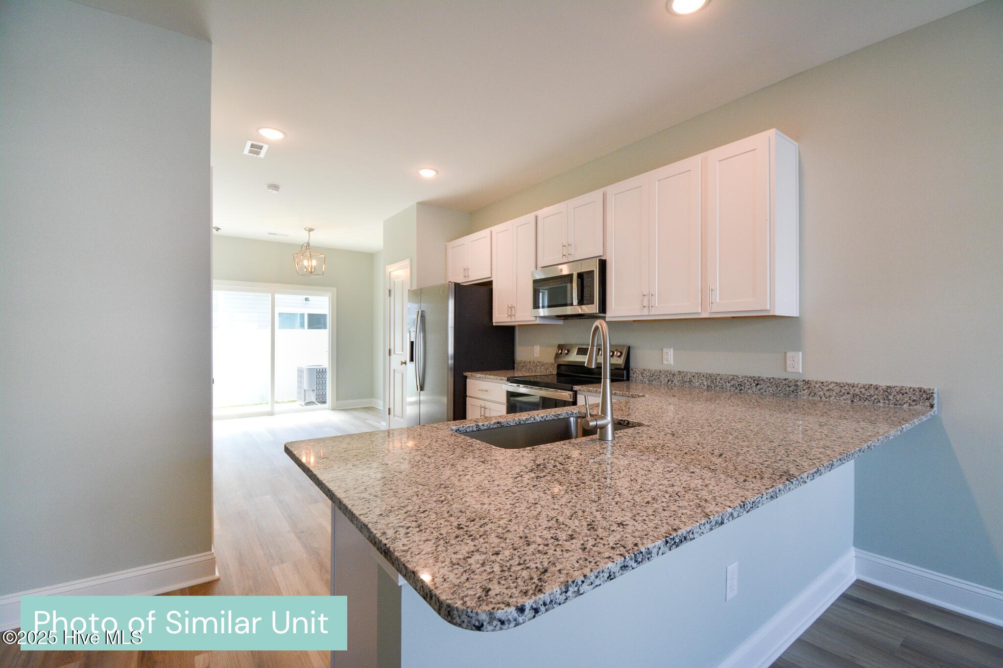 214 Sandy Cove Lane Property Photo 12