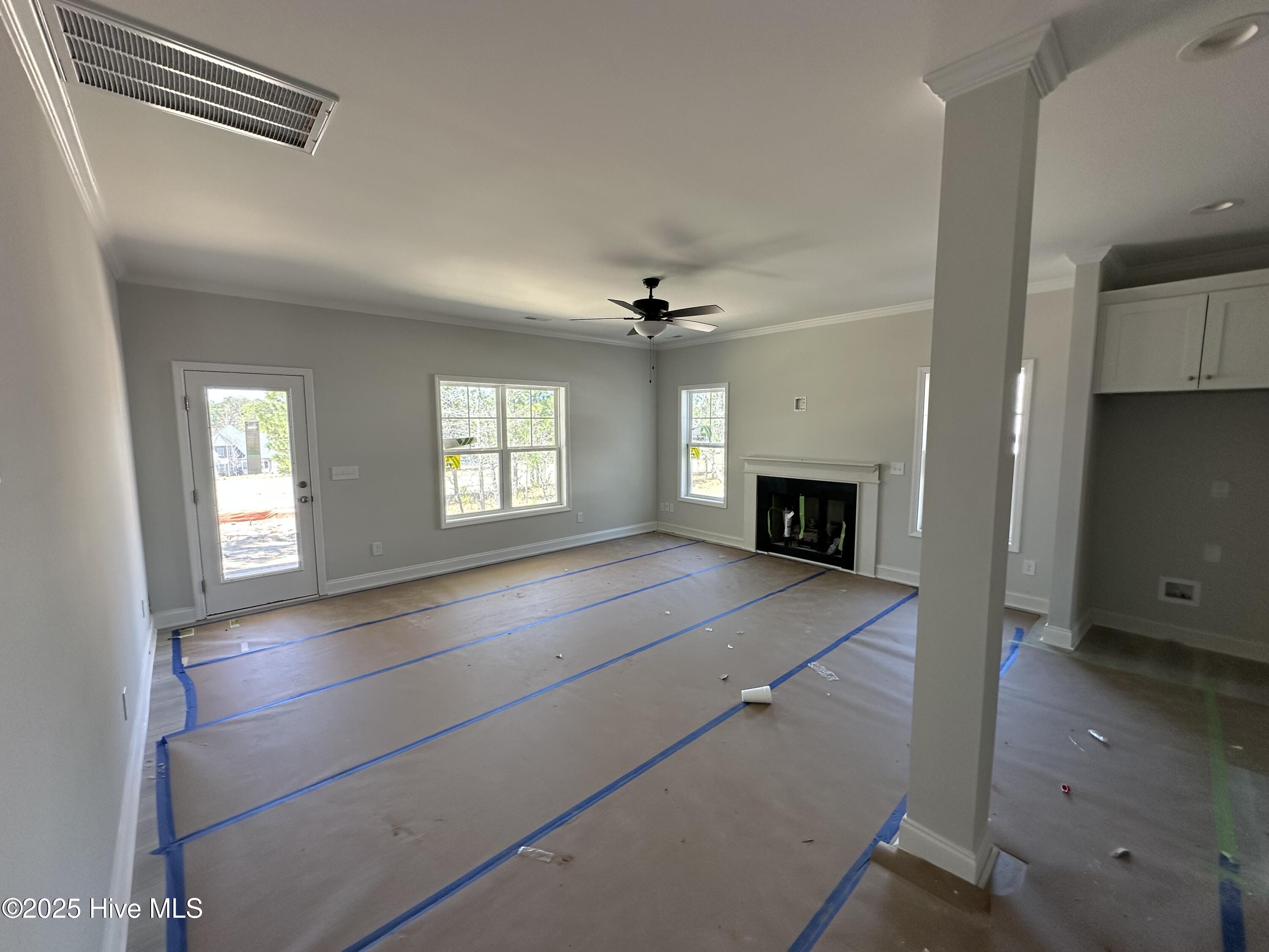 200 Longleaf Drive Property Photo 6