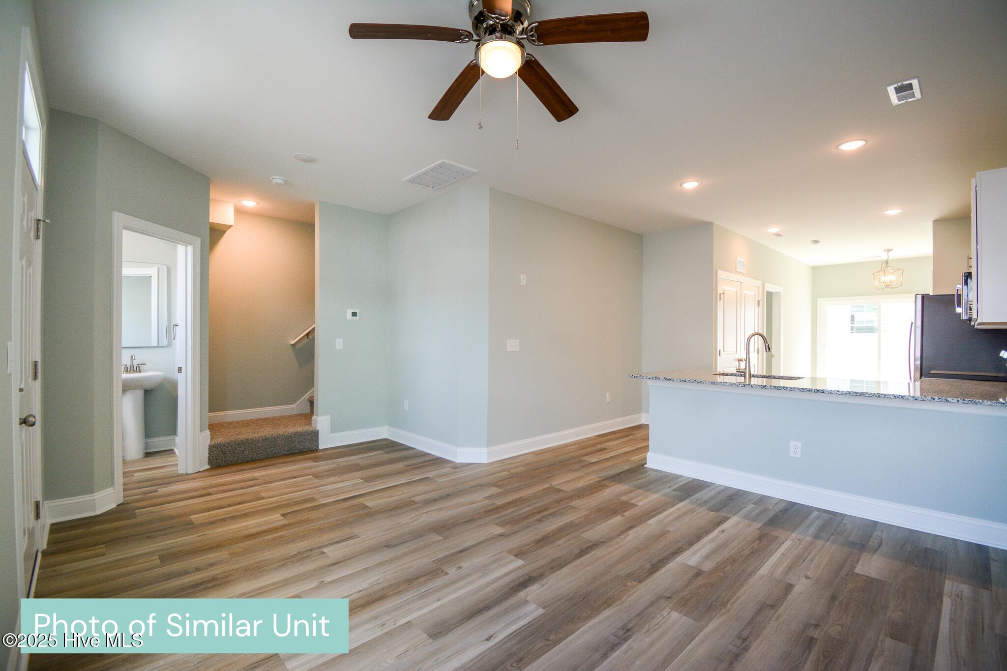 216 Sandy Cove Lane Property Photo 7