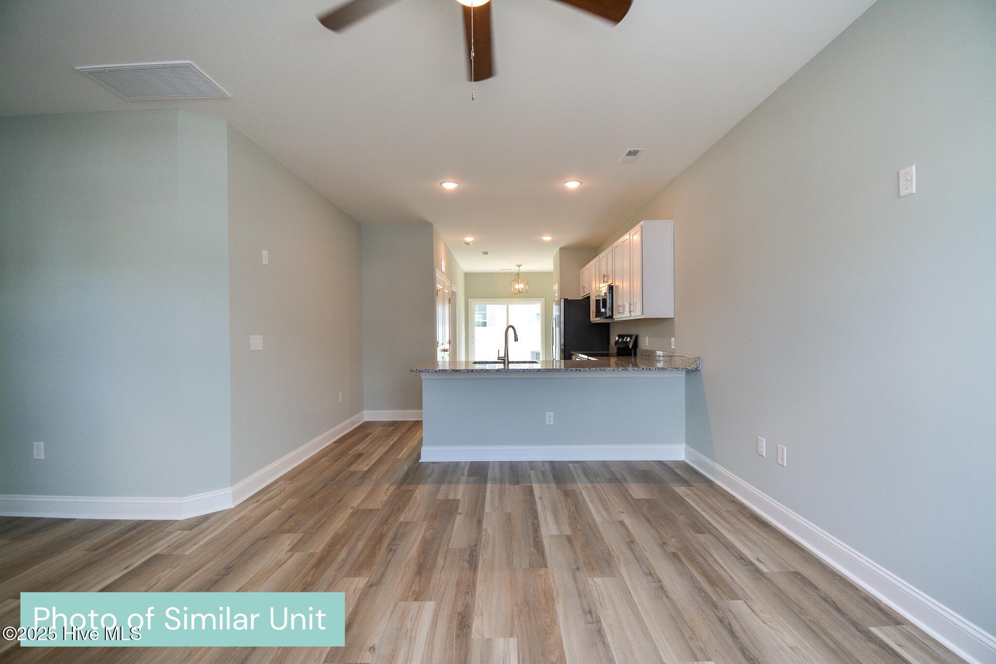 216 Sandy Cove Lane Property Photo 8