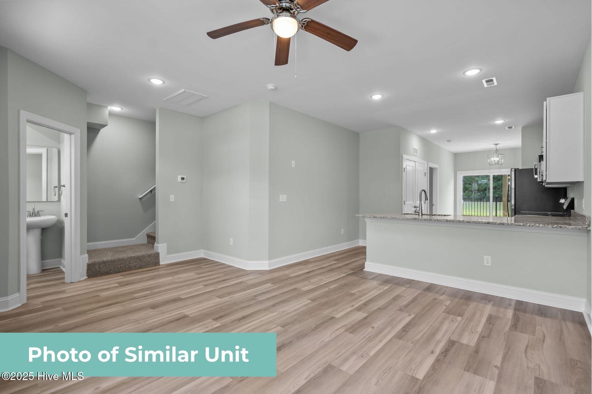 227 Sandy Cove Lane Property Photo 8