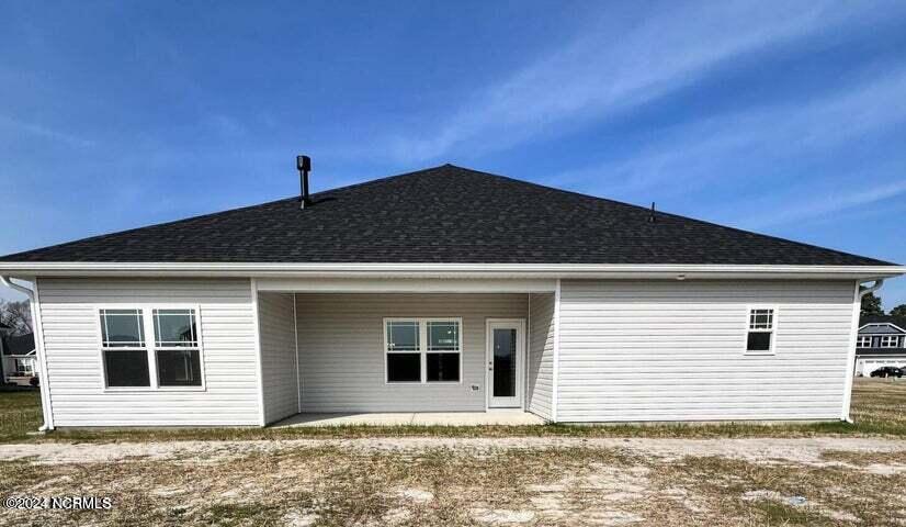 437 Seashore Street Property Photo 24