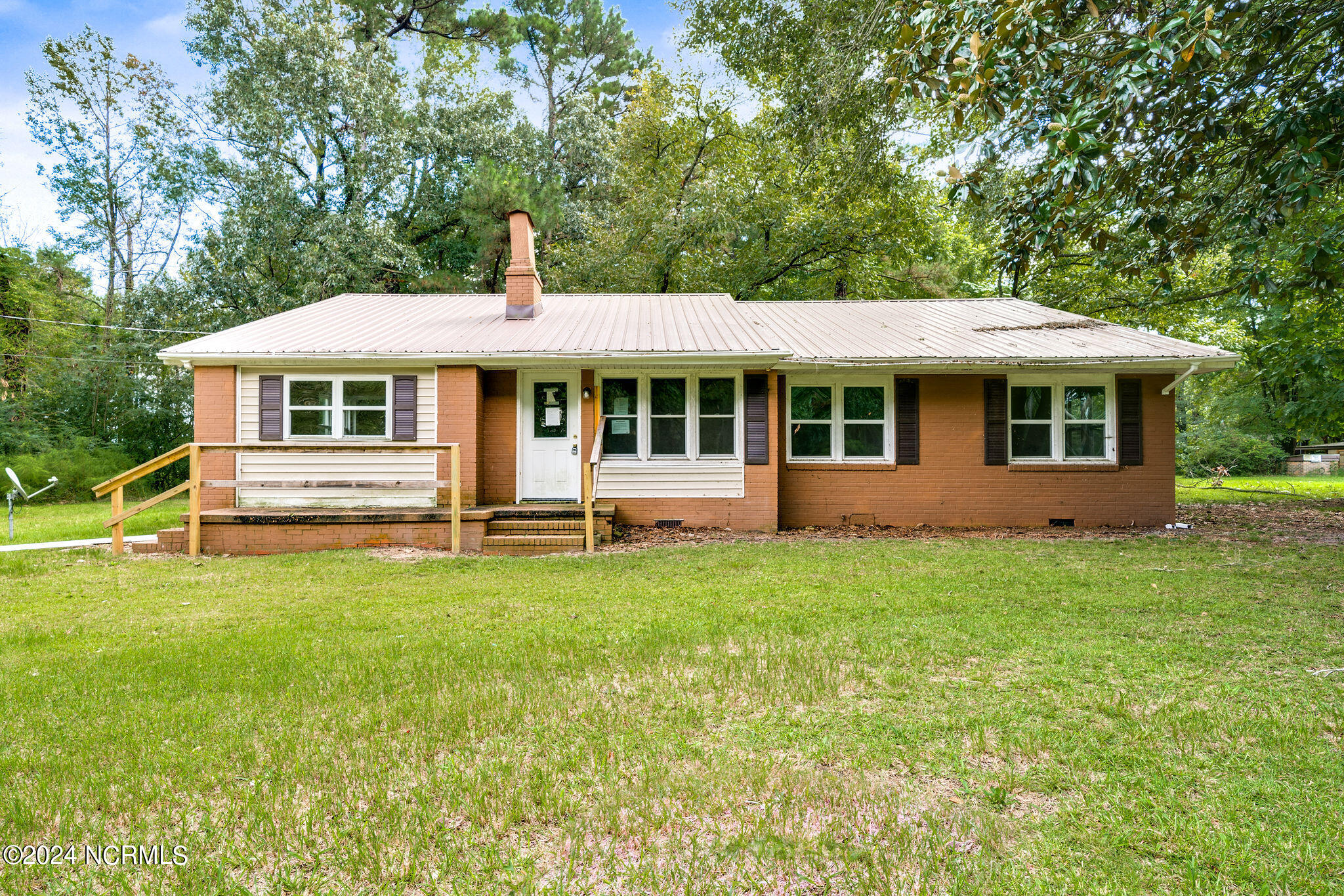 166 N Nc 11 And 903 Highway Property Photo 1