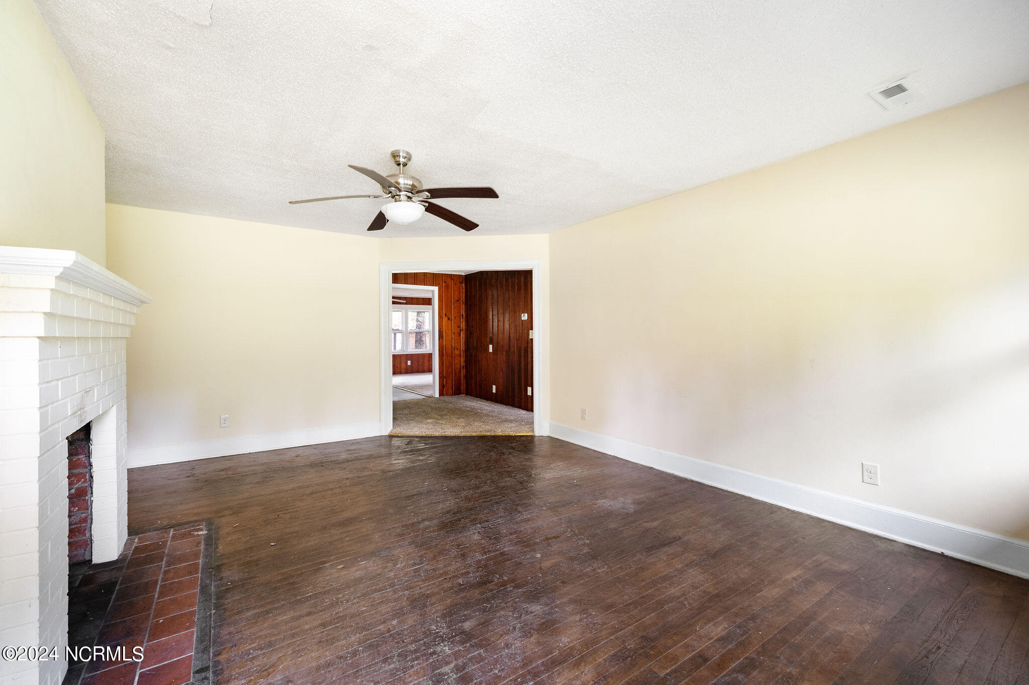 166 N Nc 11 And 903 Highway Property Photo 2