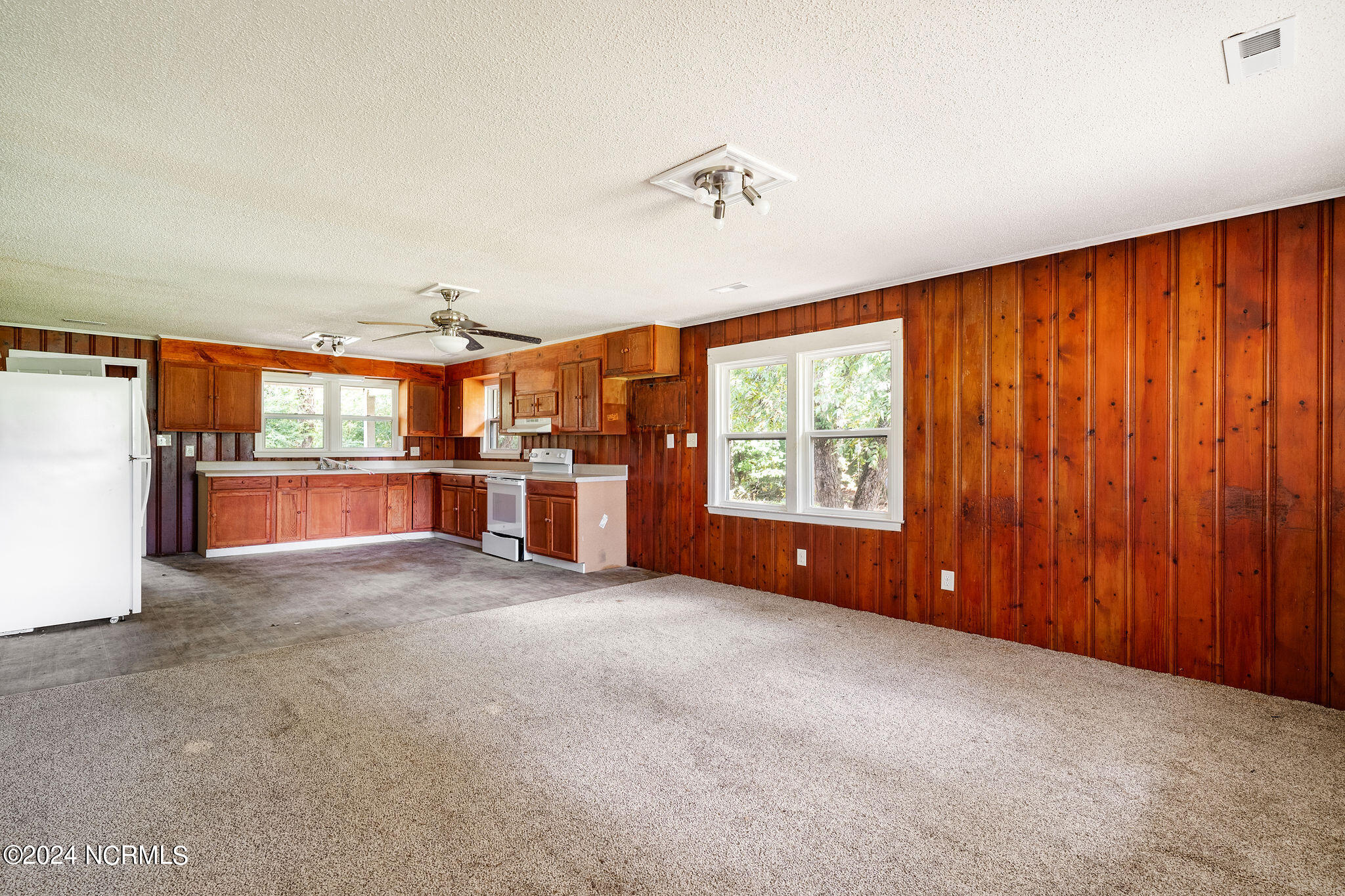 166 N Nc 11 And 903 Highway Property Photo 7