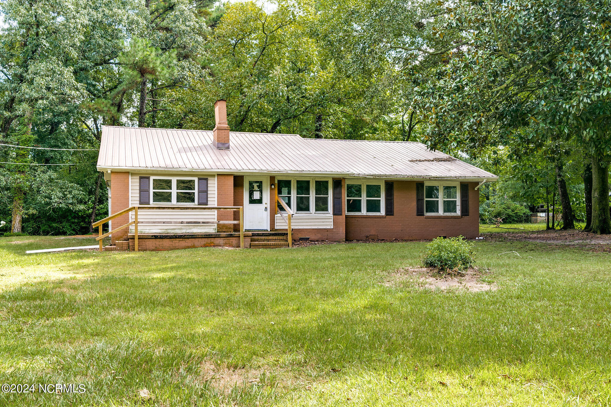 166 N Nc 11 And 903 Highway Property Photo 24