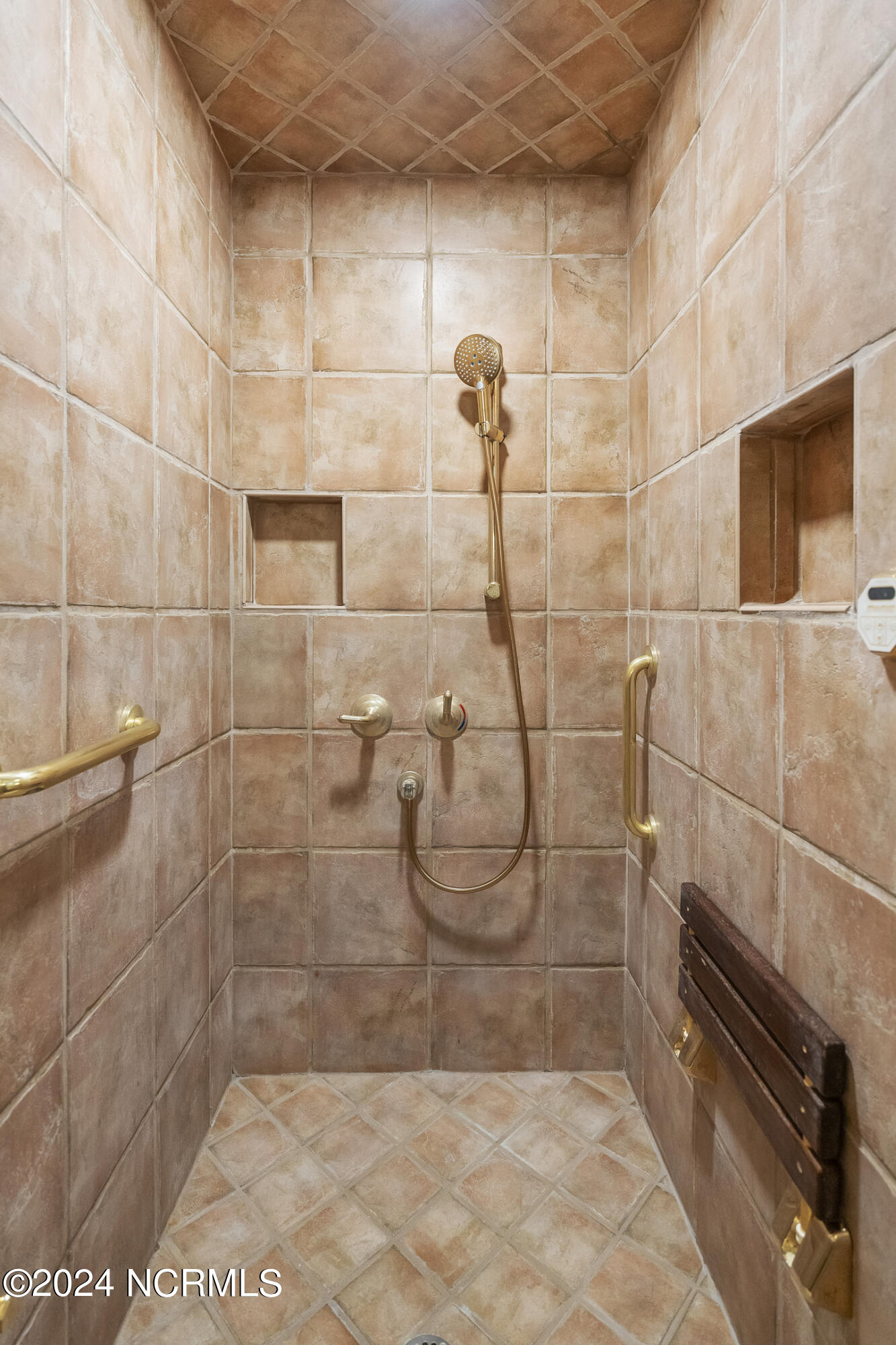 251 Oakleaf Drive Property Photo 21