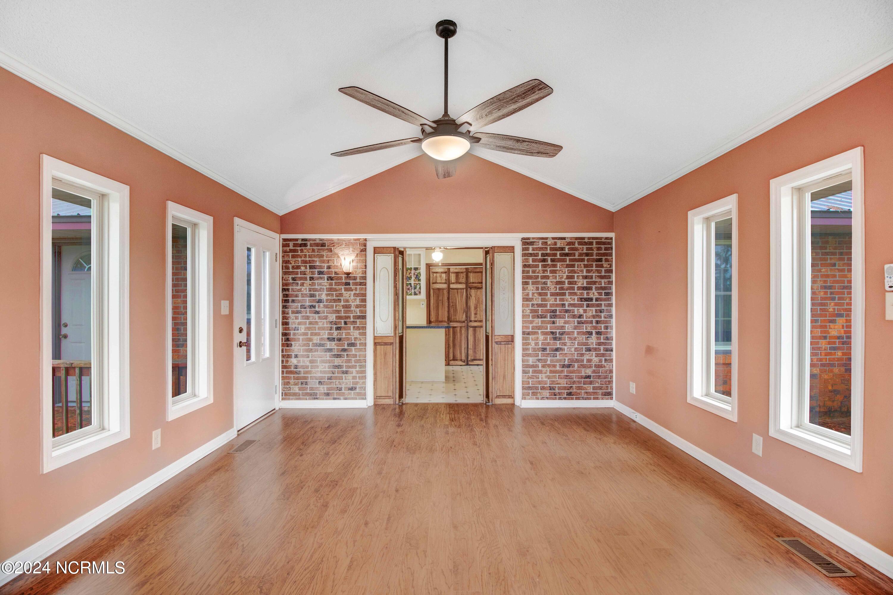 241 Brock Road Property Photo 14