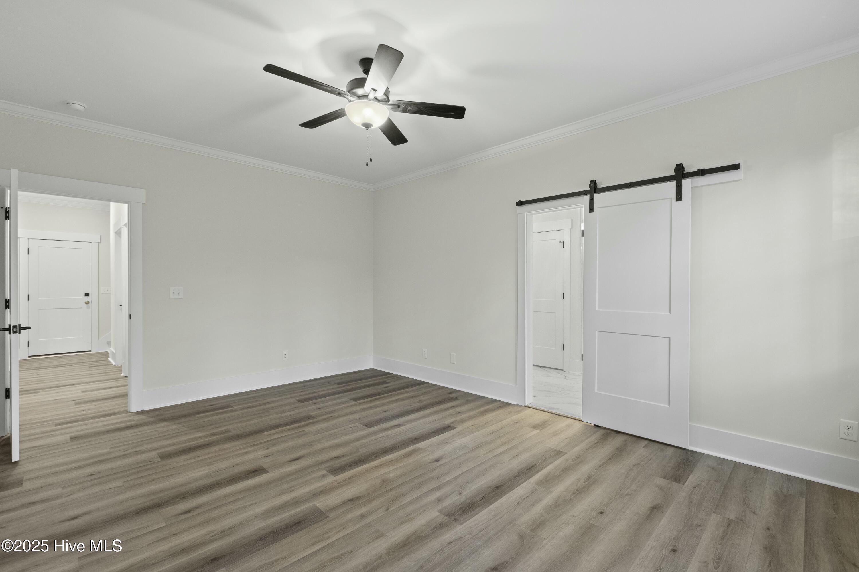 234 Hampton Court Property Photo 26