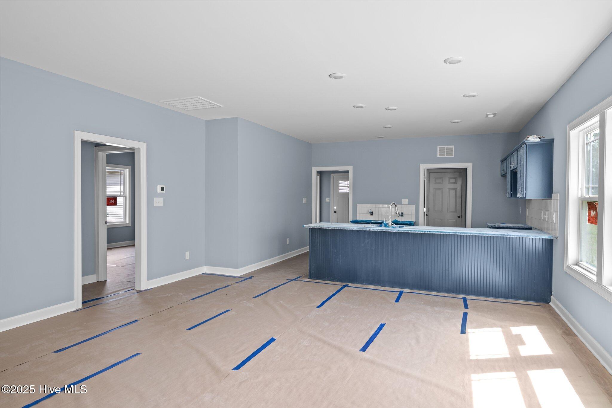 320 Camp Creek Drive Property Photo 4