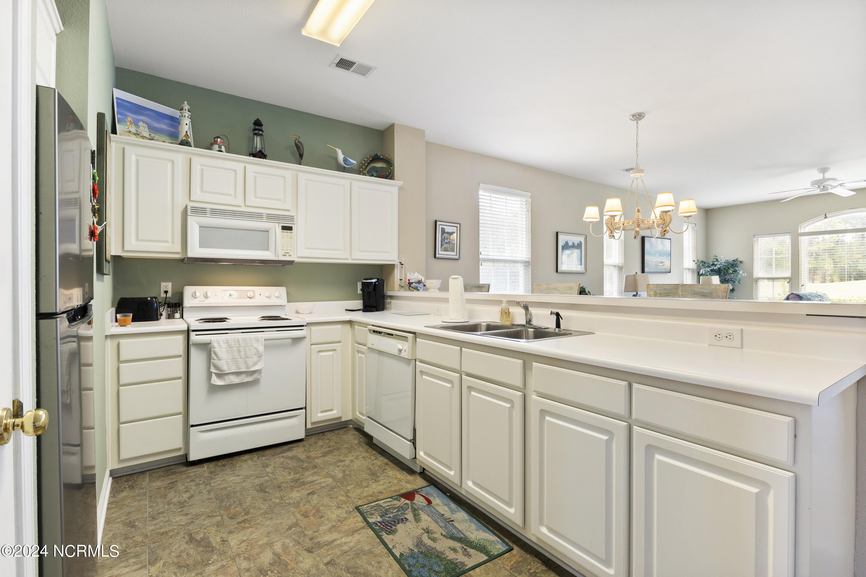 876 Great Egret Circle 1 Property Photo 6