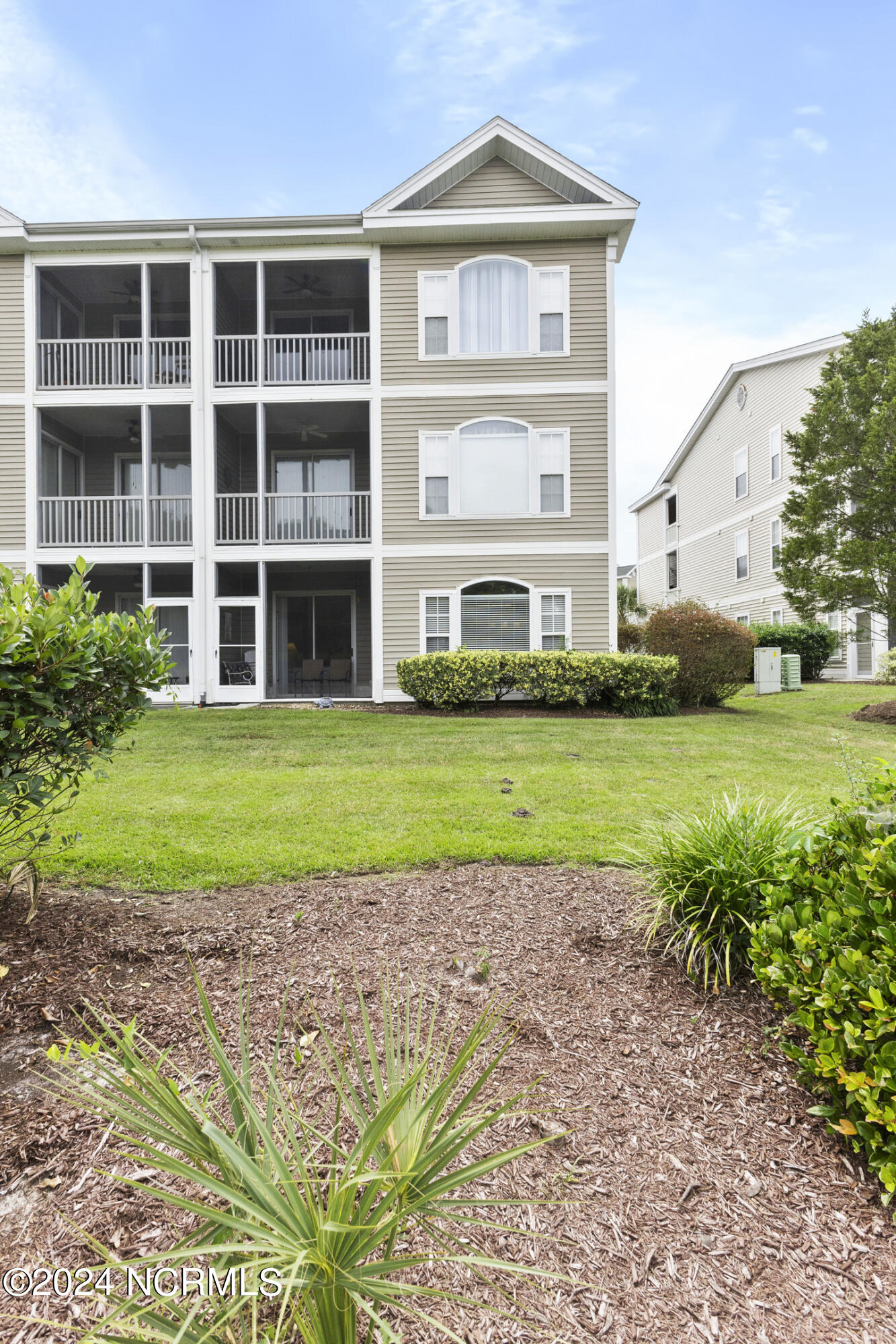 876 Great Egret Circle 1 Property Photo 33