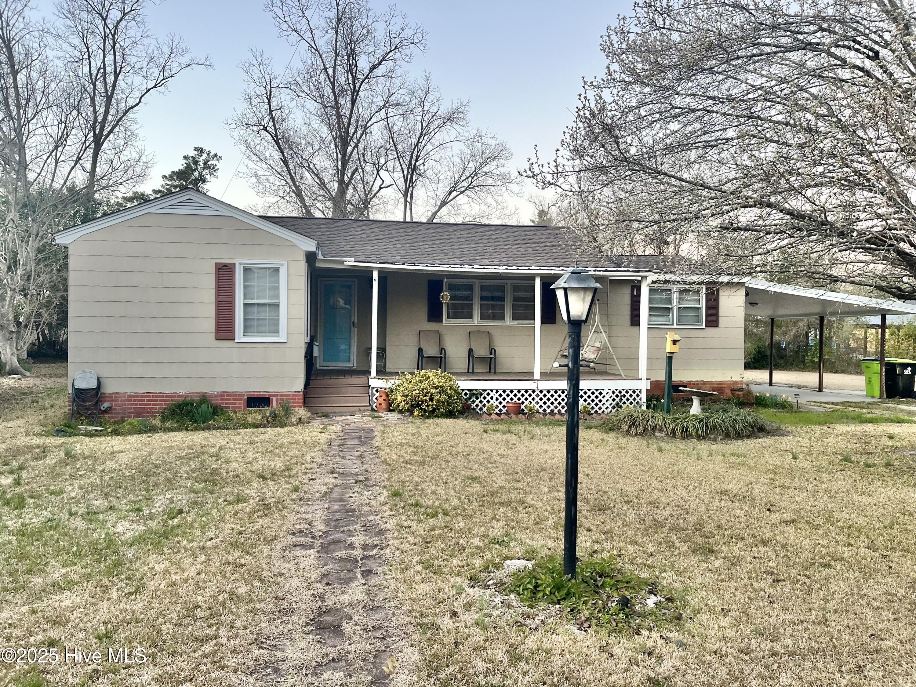 113 E Calhoun Street Property Photo