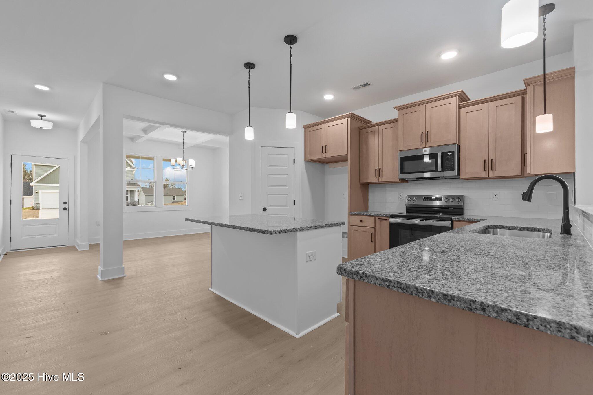 176 Grove Walk Road Property Photo 10