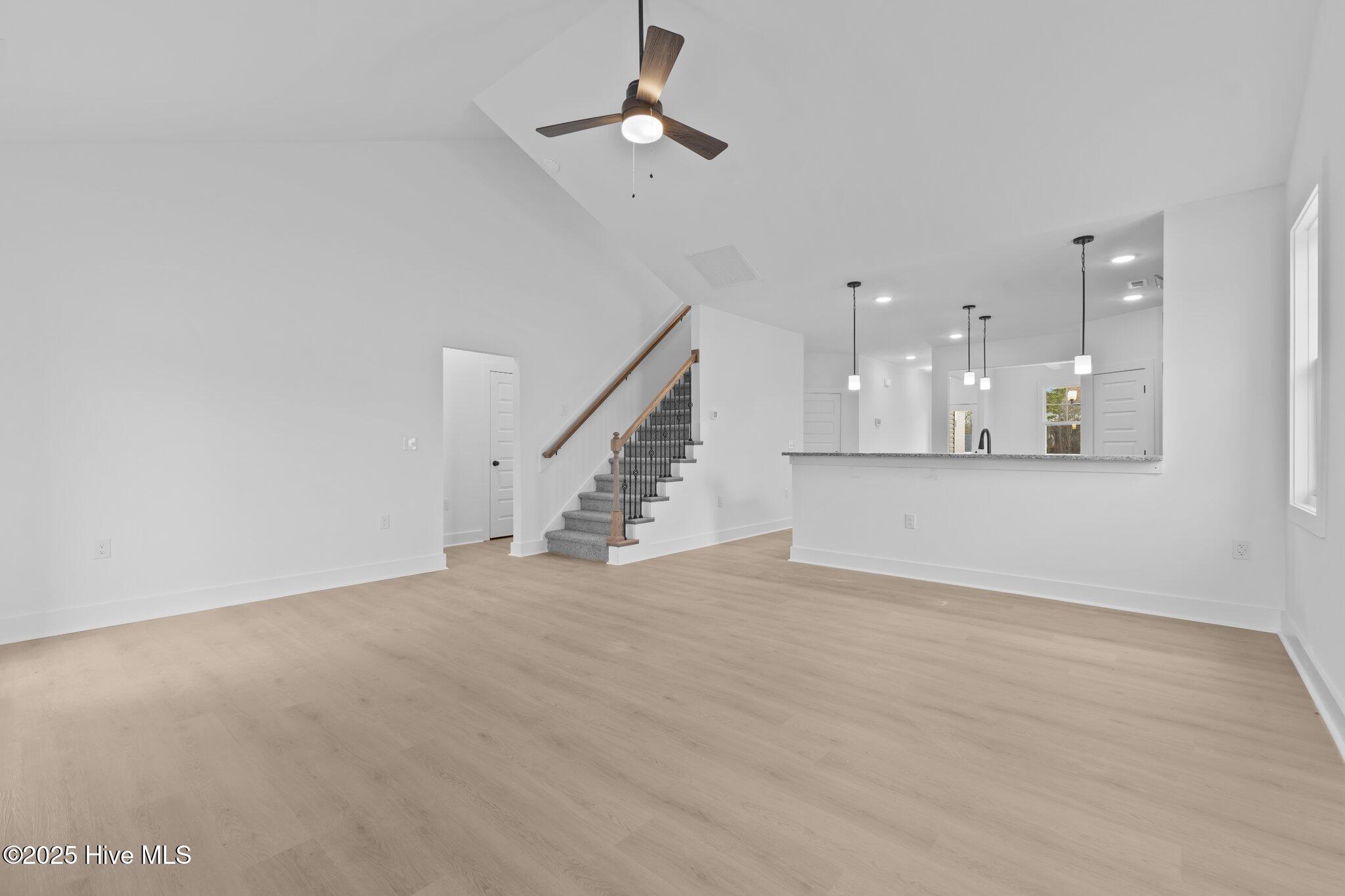 176 Grove Walk Road Property Photo 12