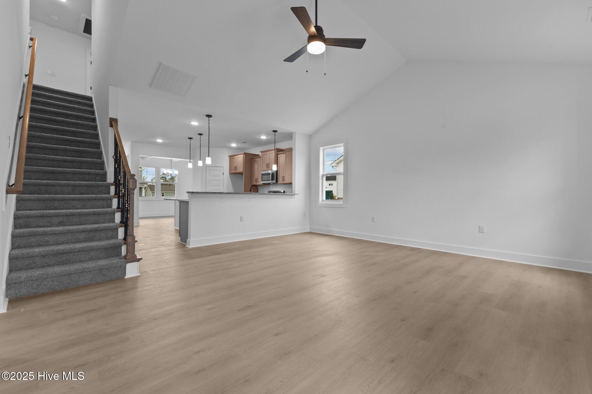 176 Grove Walk Road Property Photo 14