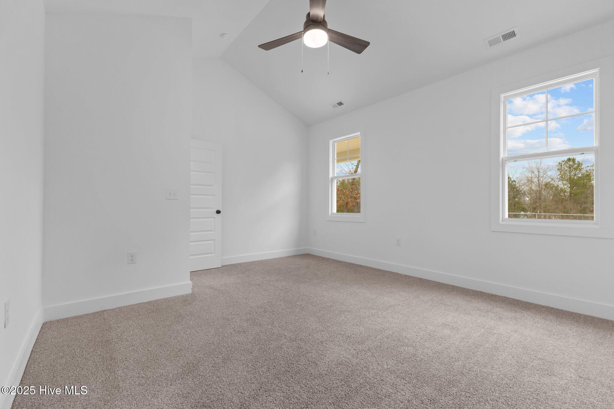 176 Grove Walk Road Property Photo 17