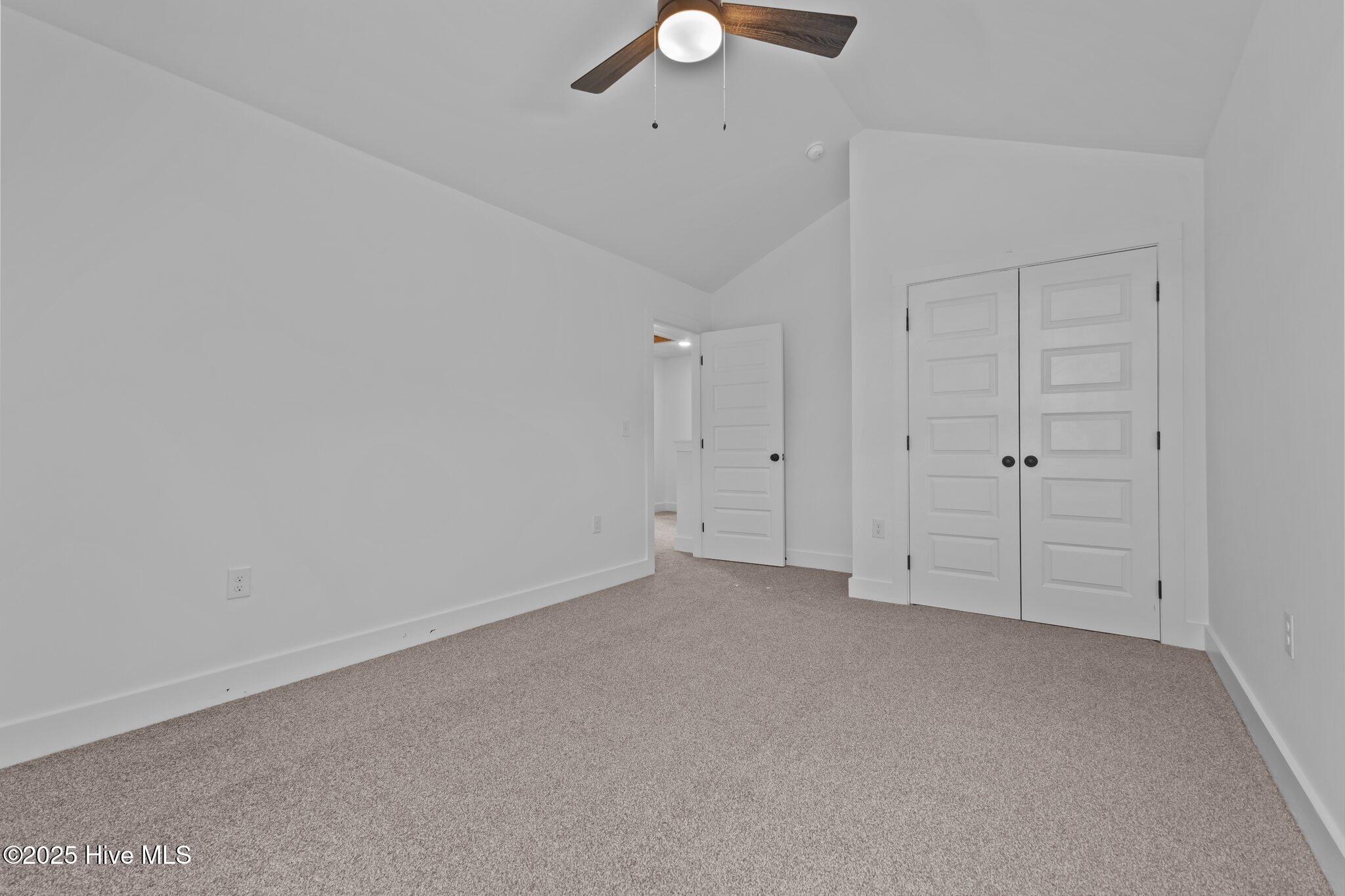 176 Grove Walk Road Property Photo 27