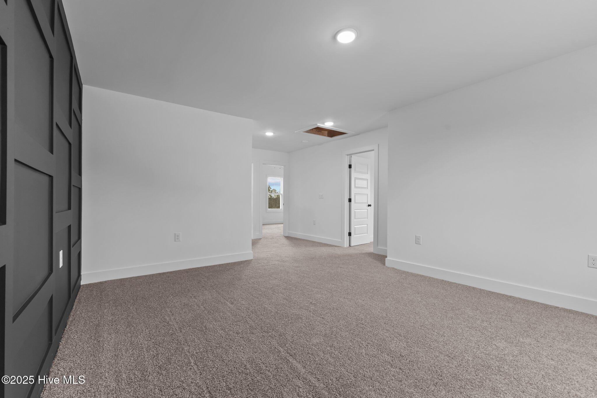 176 Grove Walk Road Property Photo 29