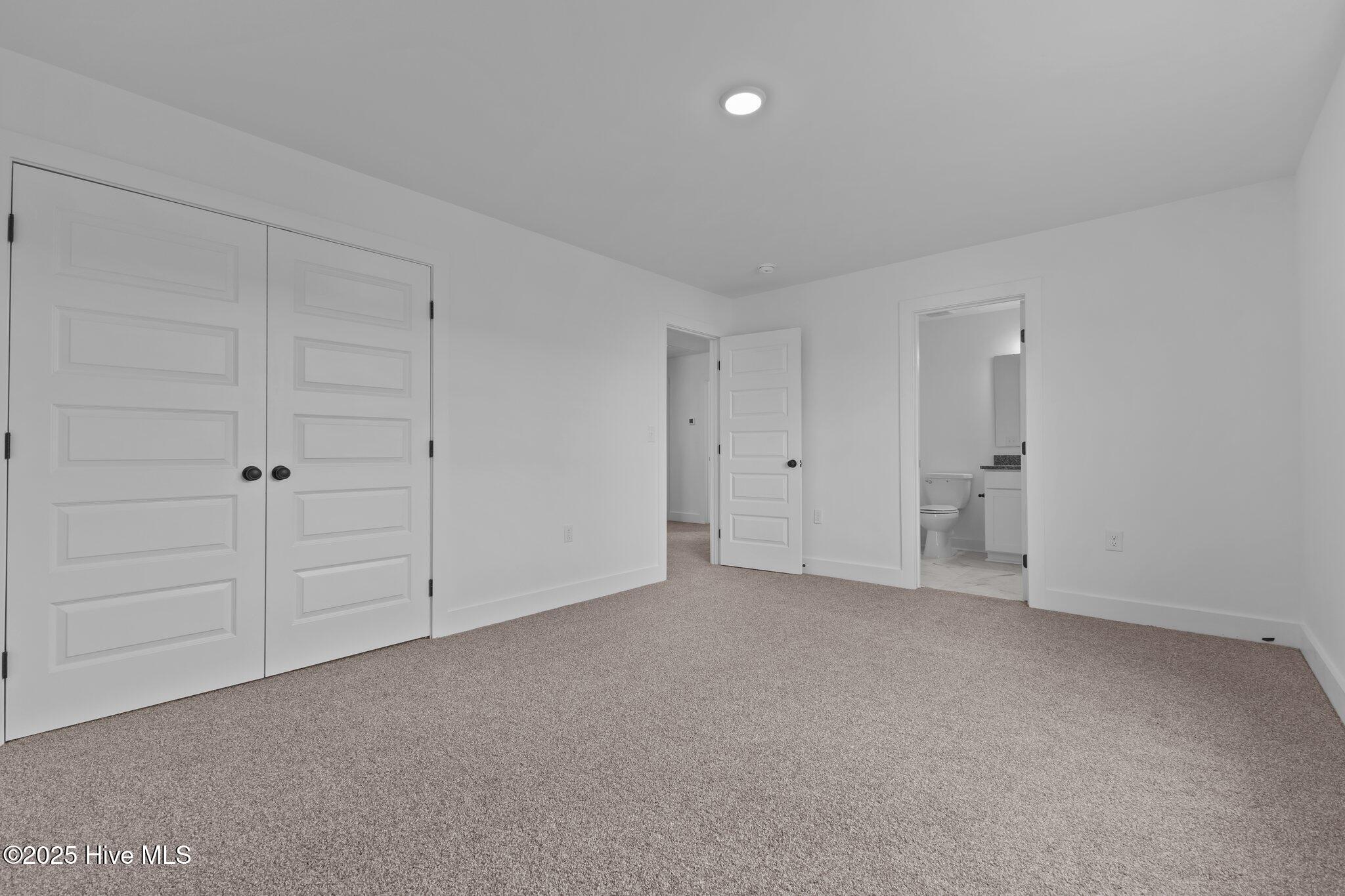 176 Grove Walk Road Property Photo 31