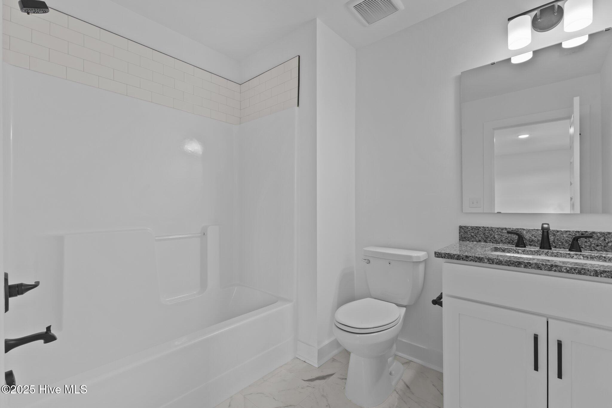 176 Grove Walk Road Property Photo 32