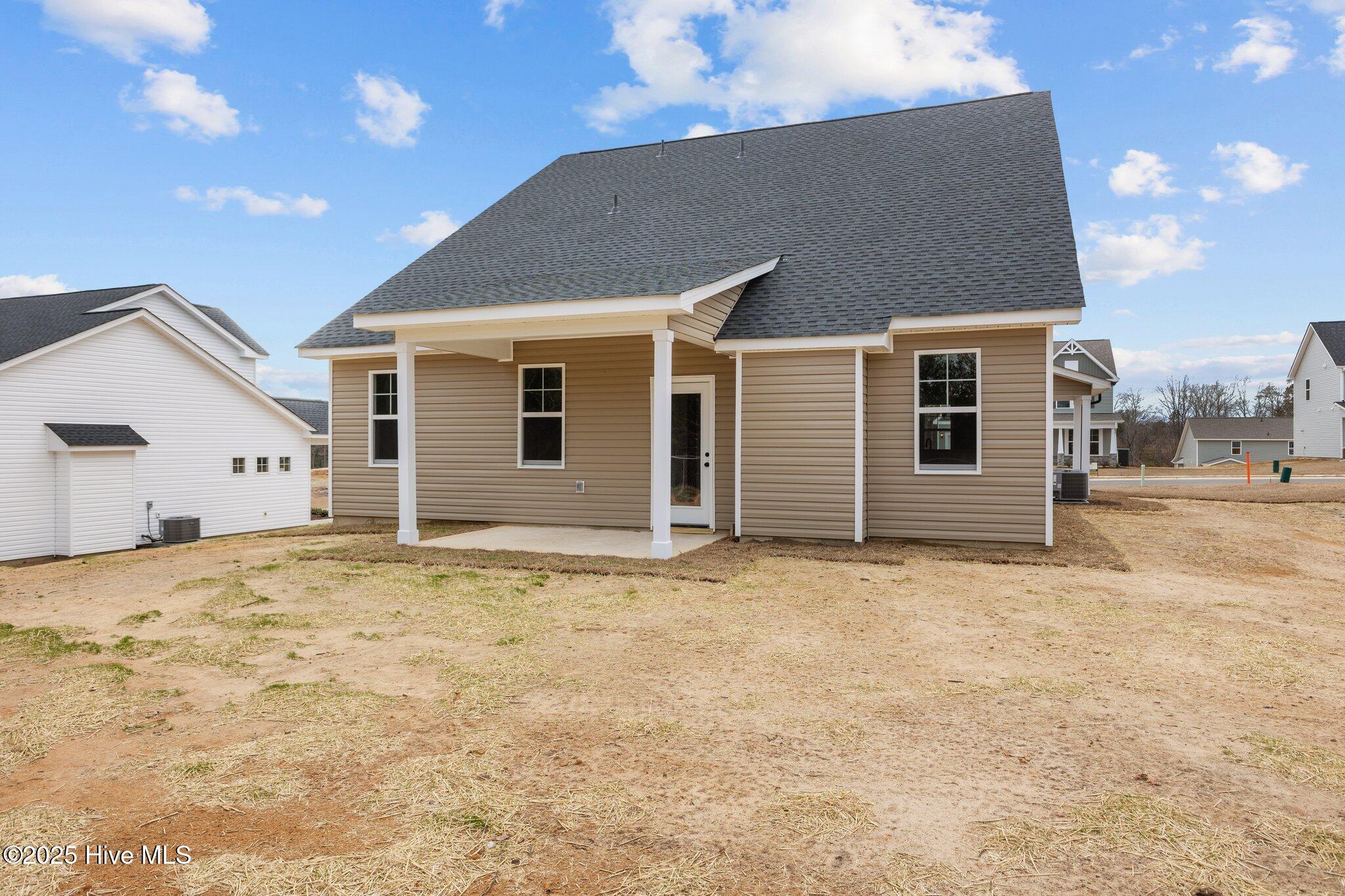 176 Grove Walk Road Property Photo 33