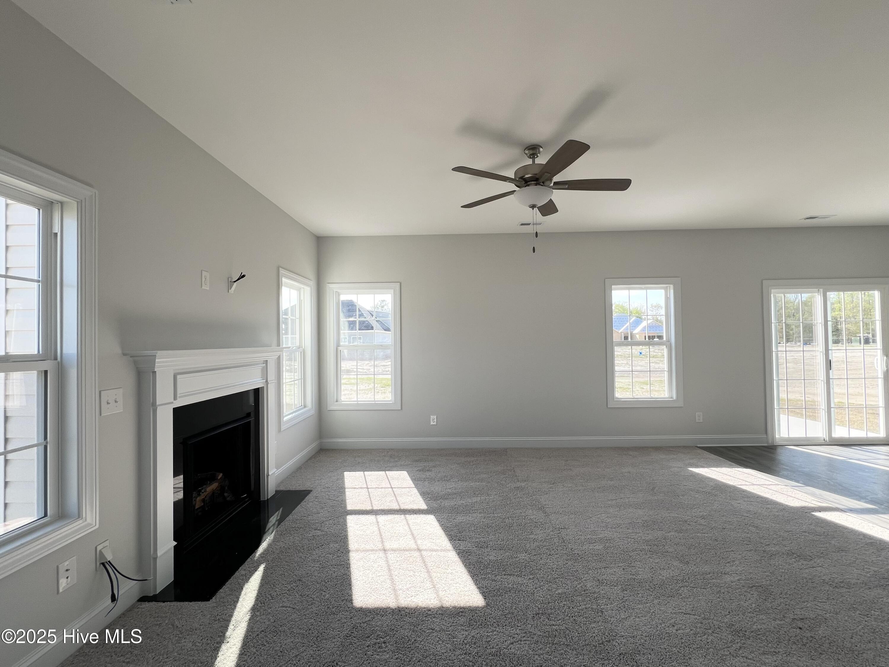 2025 Bluewater Boulevard Property Photo 3